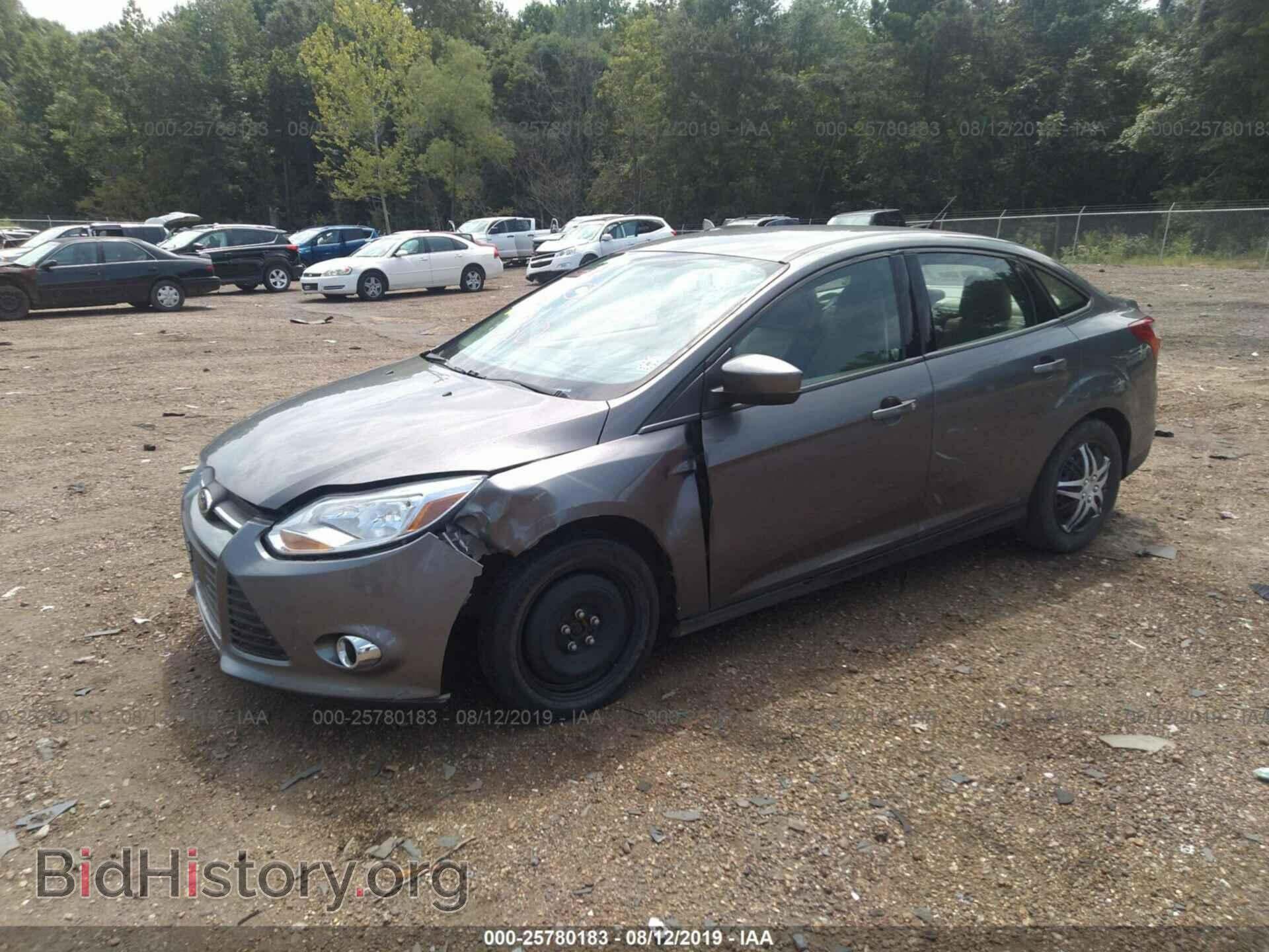 2012 FORD FOCUS - VIN: 1FAHP3F27CL433297 - Фото 2