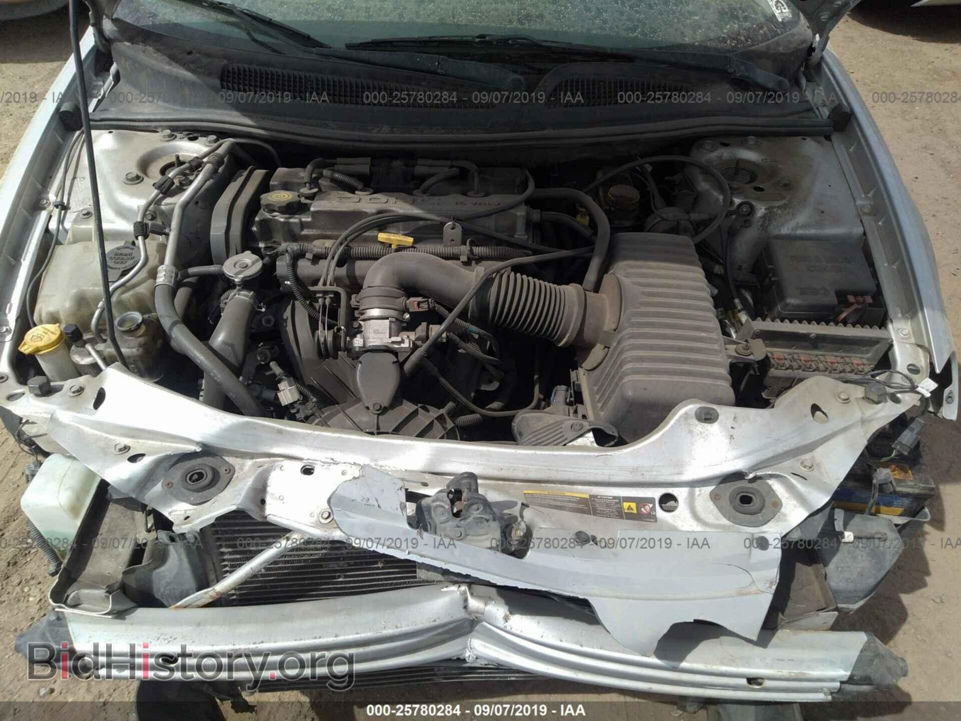2004 CHRYSLER SEBRING - VIN: 1C3EL46X04N283585 - Фото 10