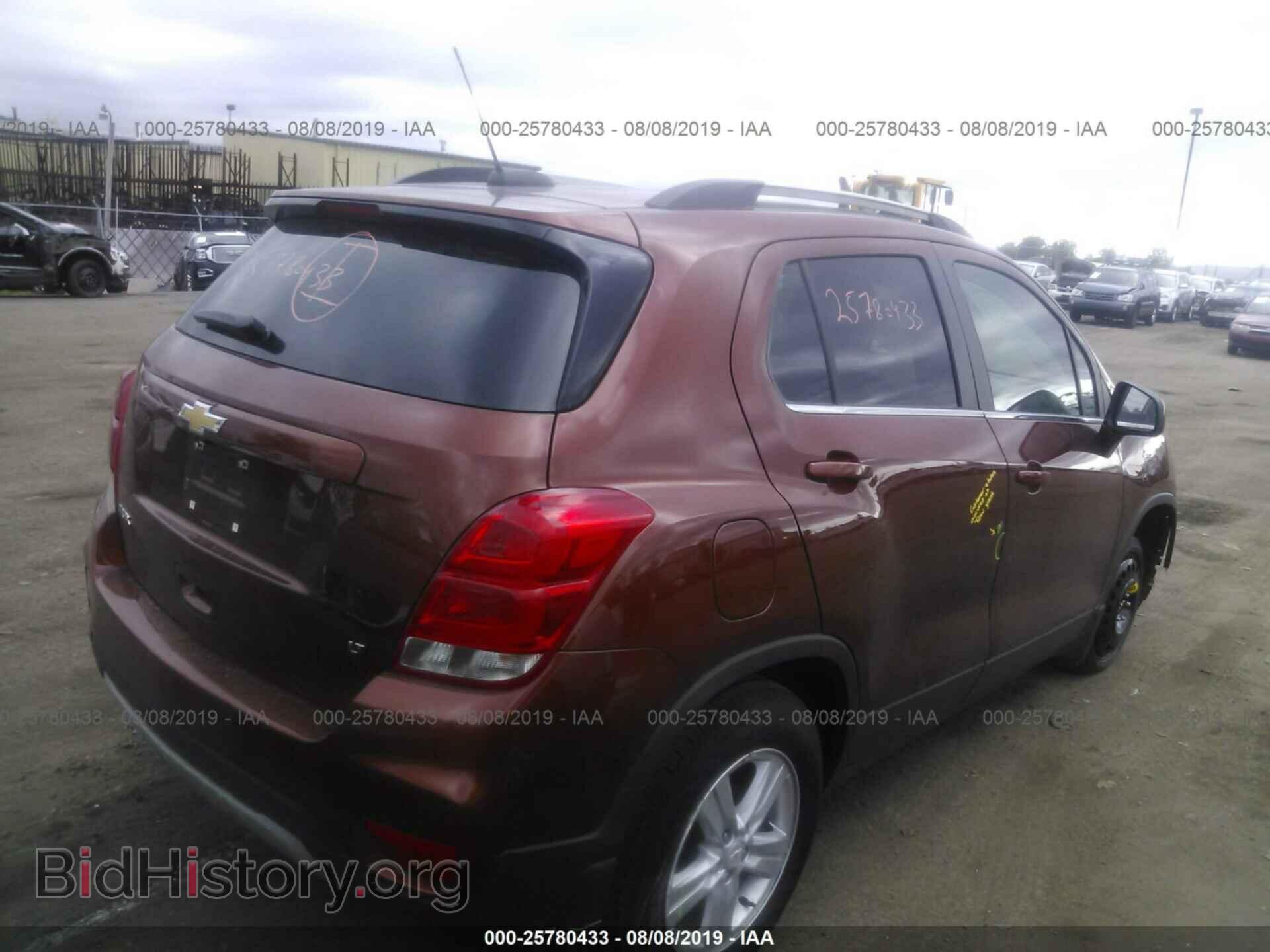 2019 CHEVROLET TRAX - VIN: 3GNCJLSB2KL236124 - Photo 4