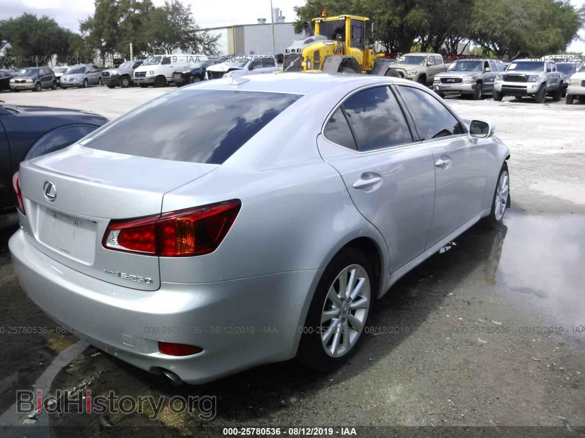 2010 LEXUS IS - VIN: JTHCF5C29A5040764 - Photo 4