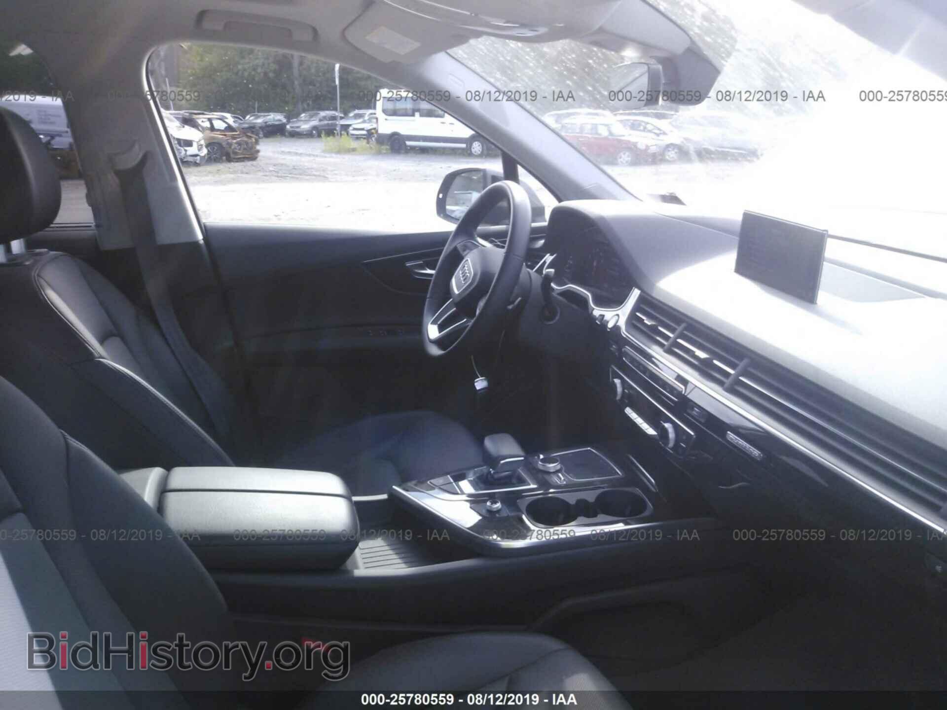 2018 AUDI Q7 - VIN: WA1VAAF71JD027788 - Фото 5
