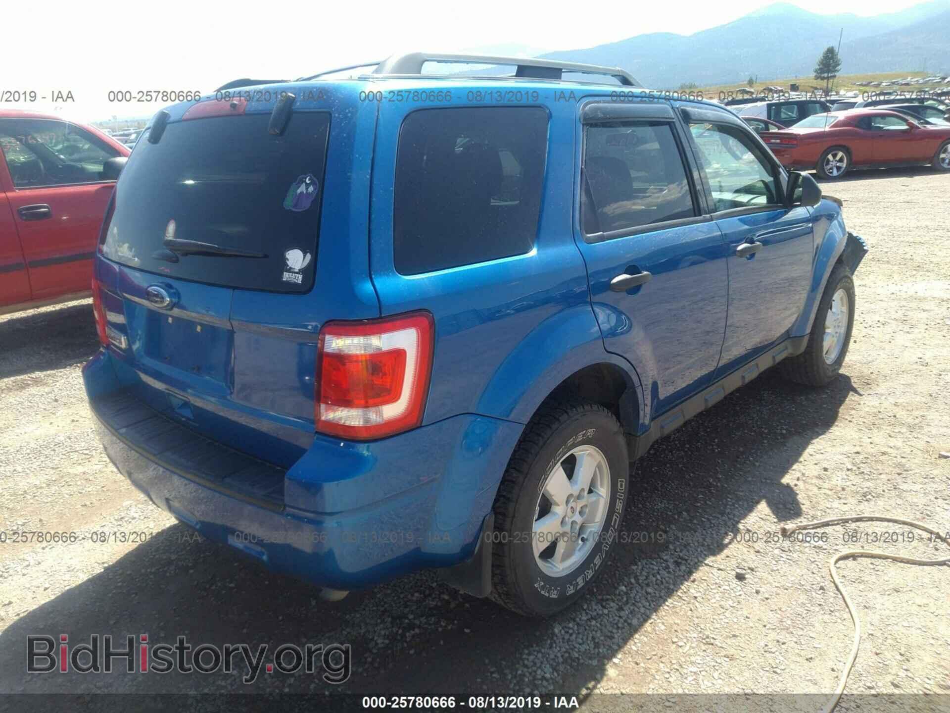 2011 FORD ESCAPE - VIN: 1FMCU9D73BKB61748 - Фото 4