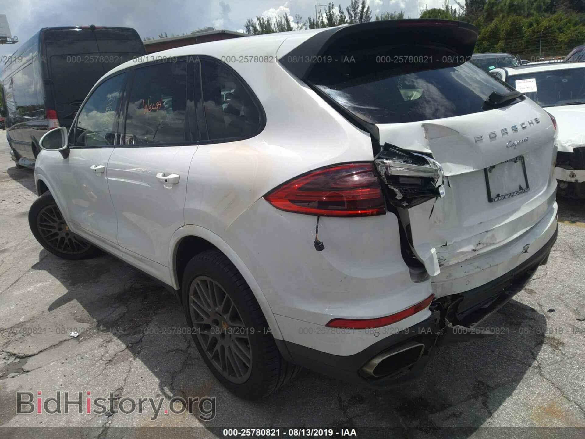 2017 PORSCHE CAYENNE - VIN: WP1AA2A20HKA87331 - Фото 3