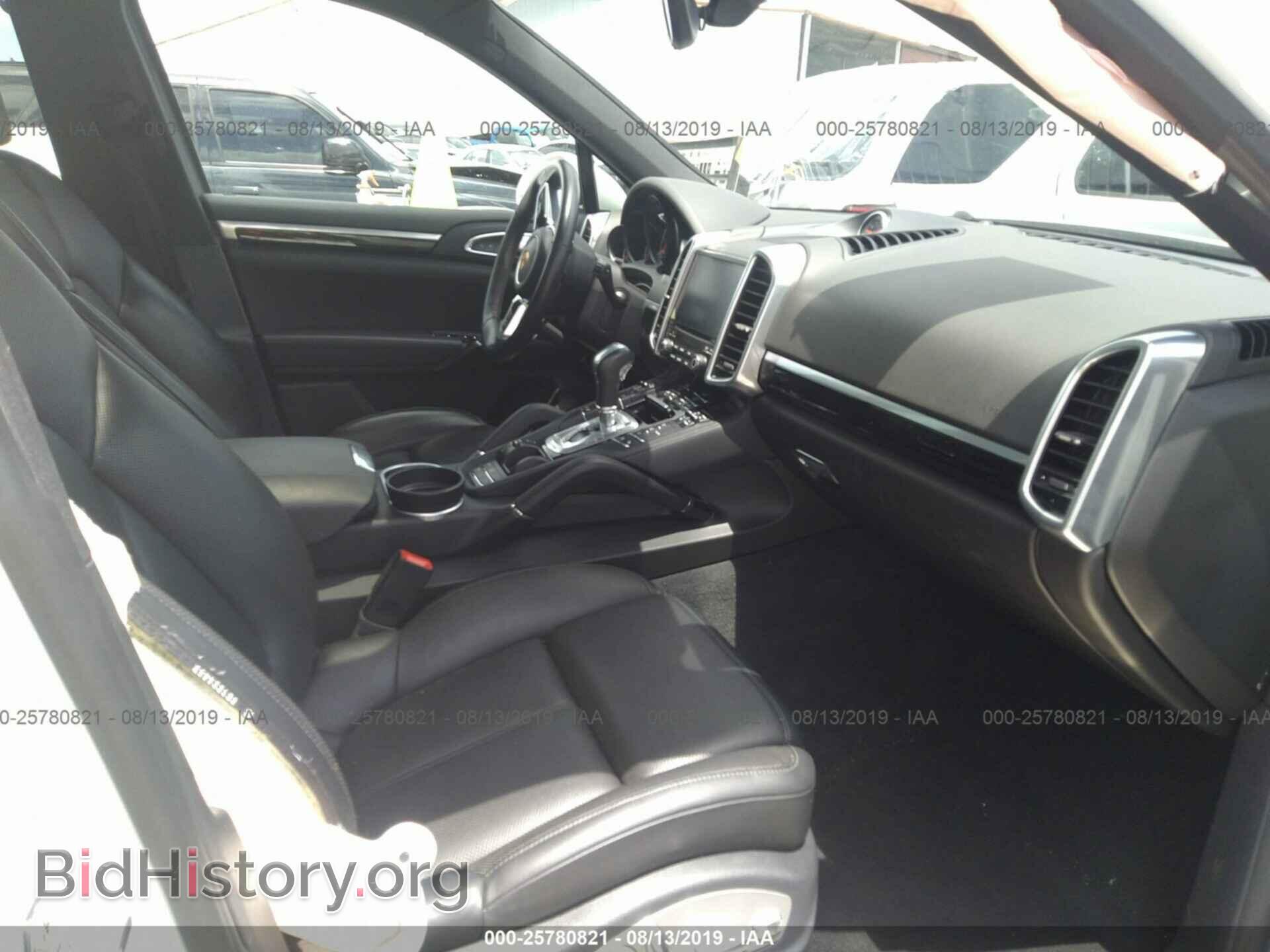 2017 PORSCHE CAYENNE - VIN: WP1AA2A20HKA87331 - Фото 5