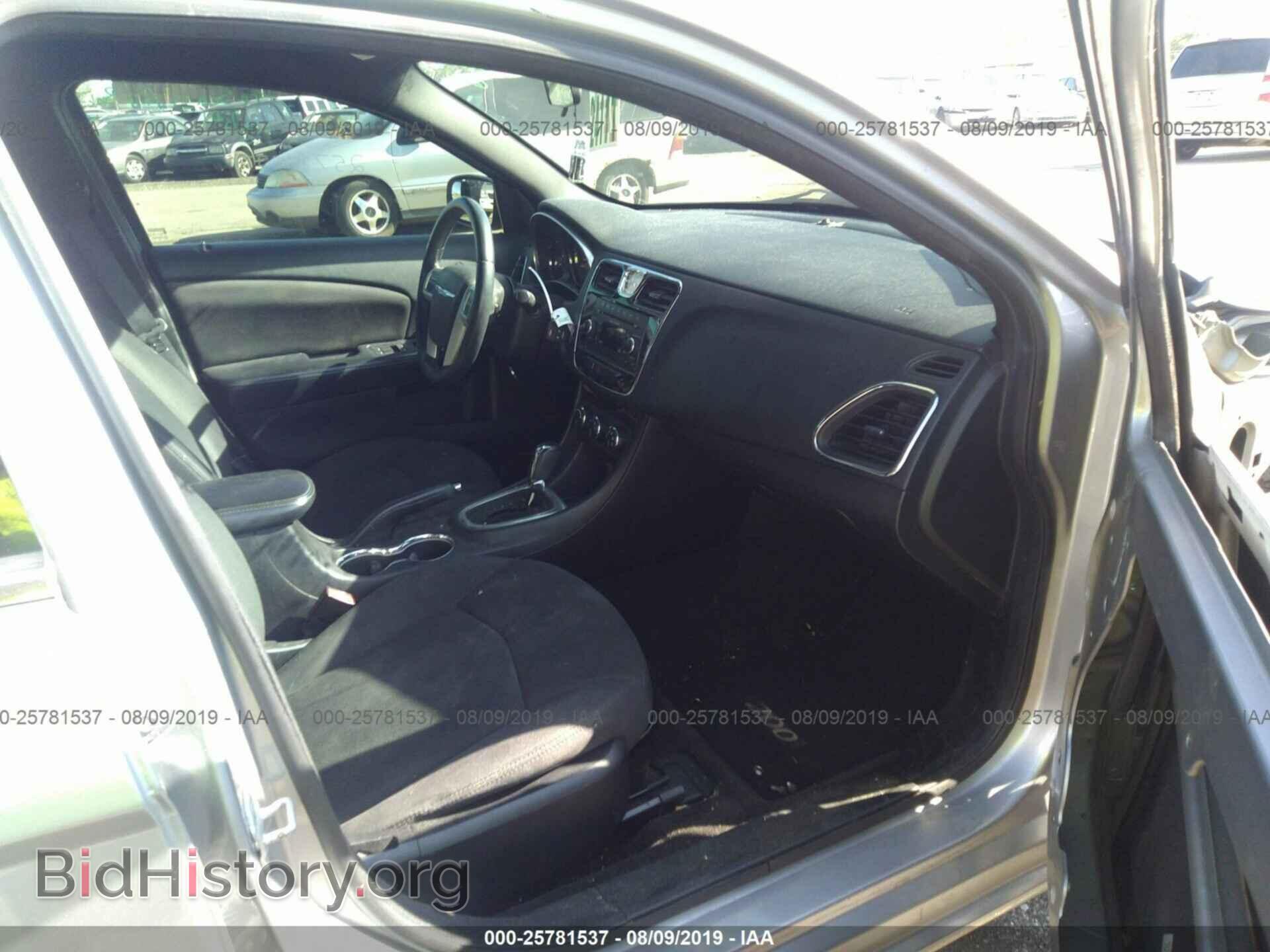 2013 CHRYSLER 200 - VIN: 1C3CCBBG8DN607996 - Photo 5