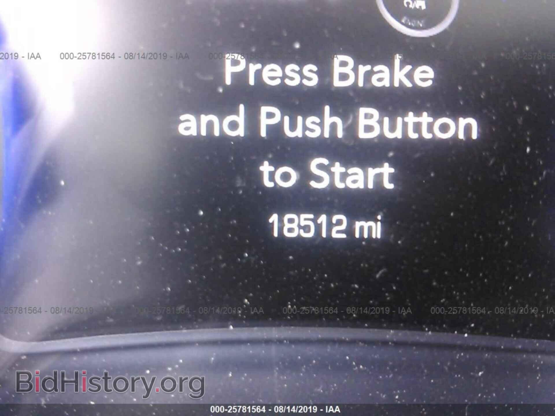 2017 CHRYSLER 300 - VIN: 2C3CCABT4HH512146 - Фото 7