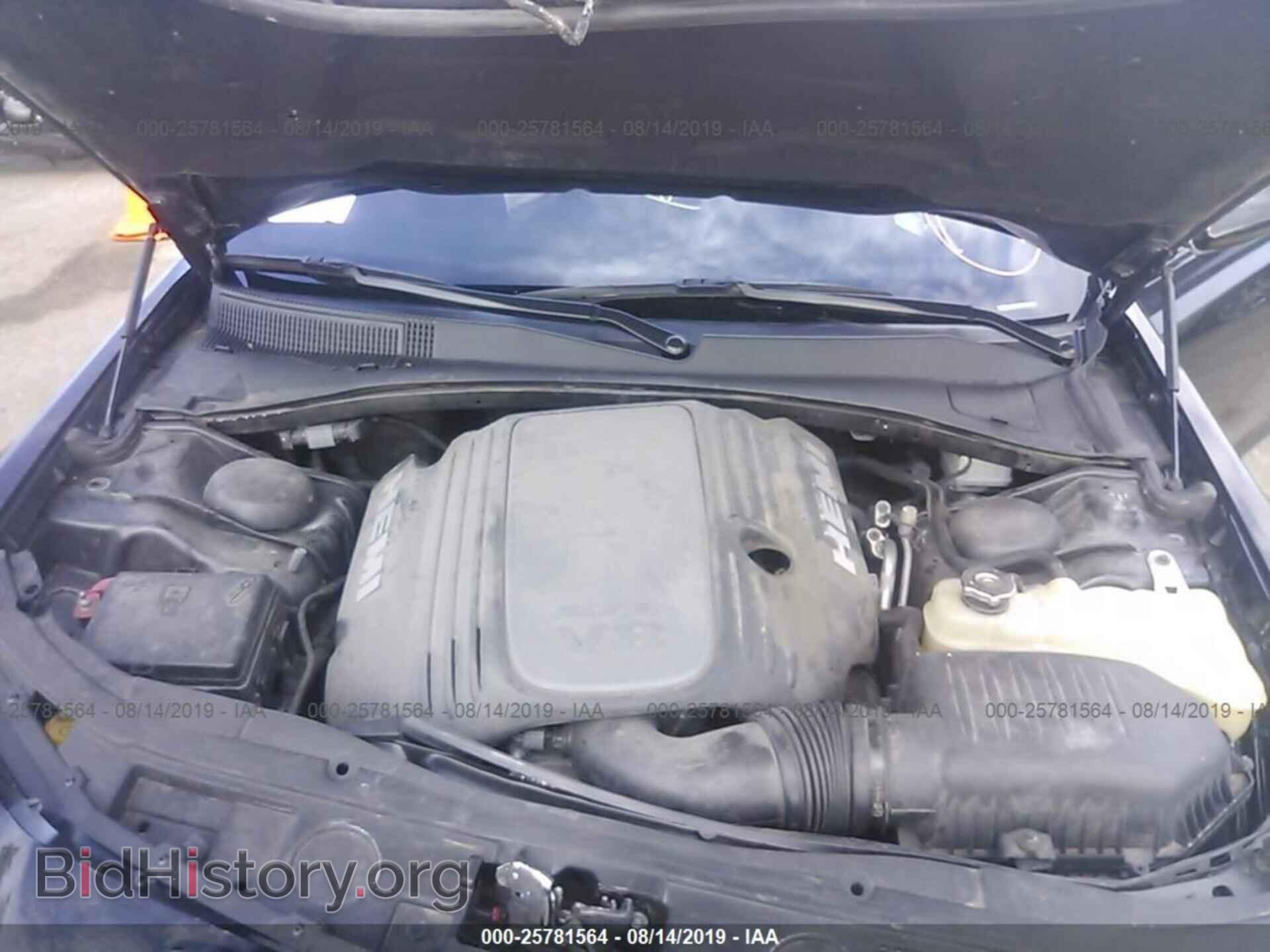 2017 CHRYSLER 300 - VIN: 2C3CCABT4HH512146 - Фото 10