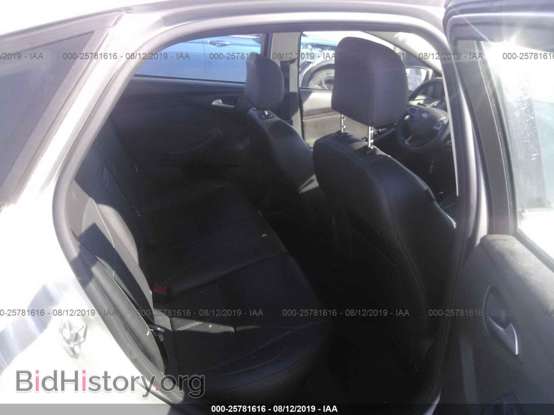 2016 FORD FOCUS - VIN: 1FADP3F26GL302074 - Фото 8