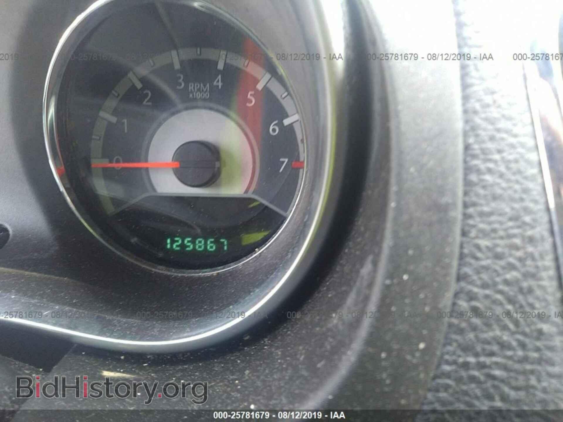 2012 CHRYSLER 200 - VIN: 1C3CCBBB2CN300598 - Photo 7