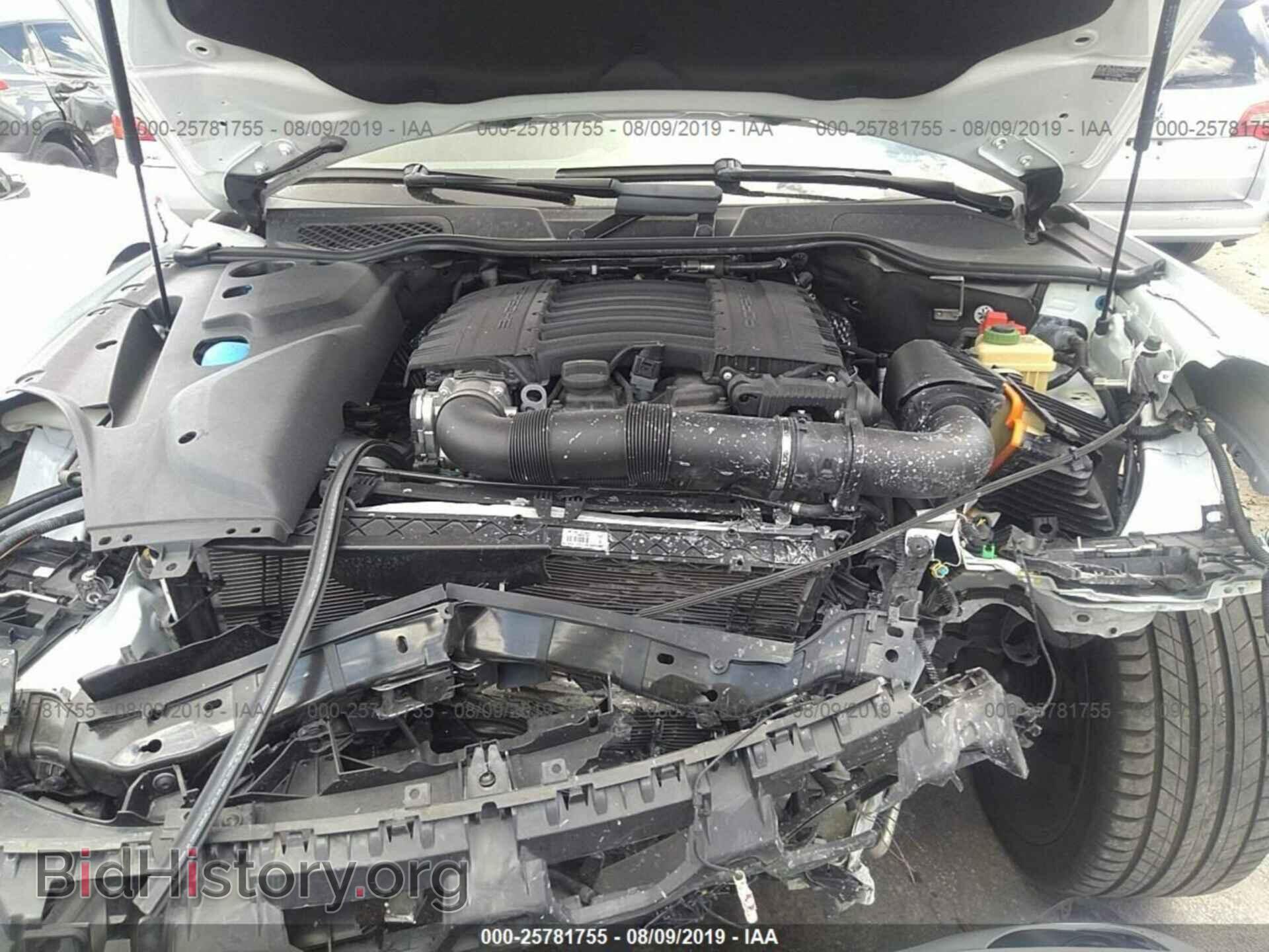 2017 PORSCHE CAYENNE - VIN: WP1AA2A21HKA81859 - Photo 10