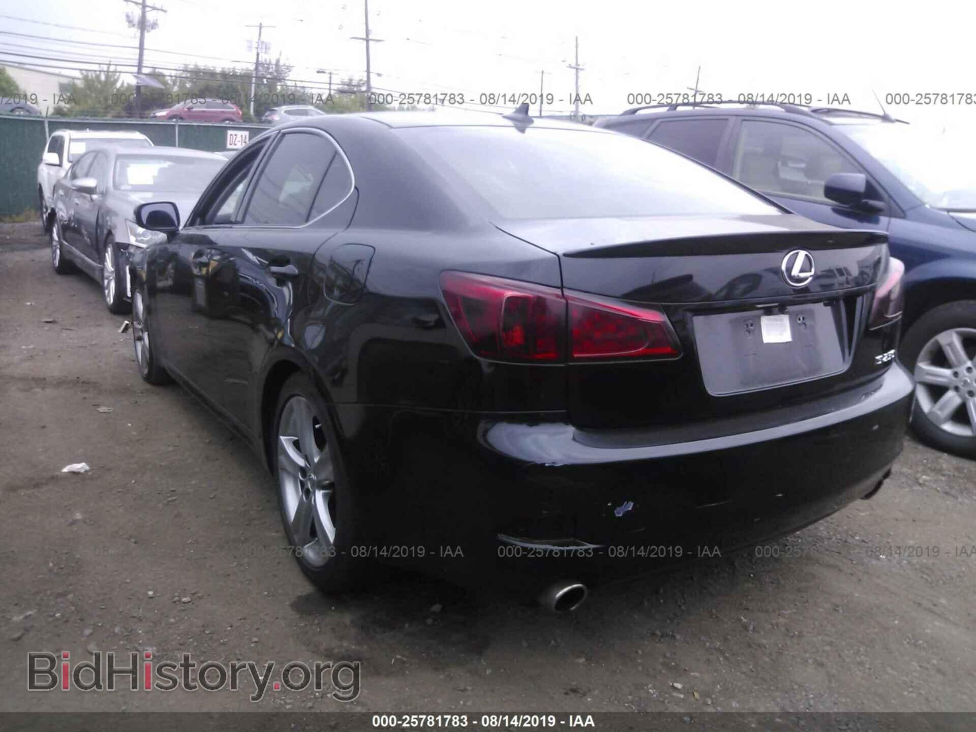 2011 LEXUS IS - VIN: JTHBF5C23B5145359 - Фото 3