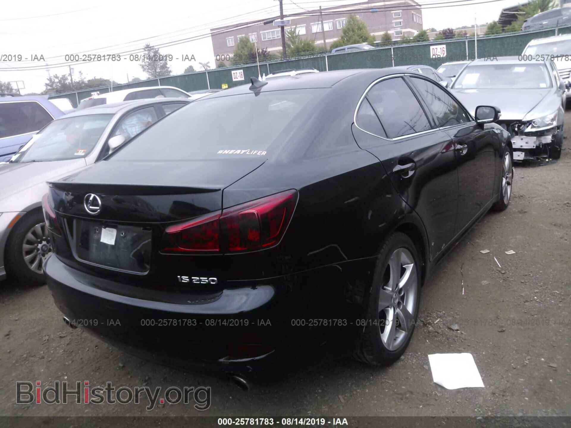 2011 LEXUS IS - VIN: JTHBF5C23B5145359 - Фото 4