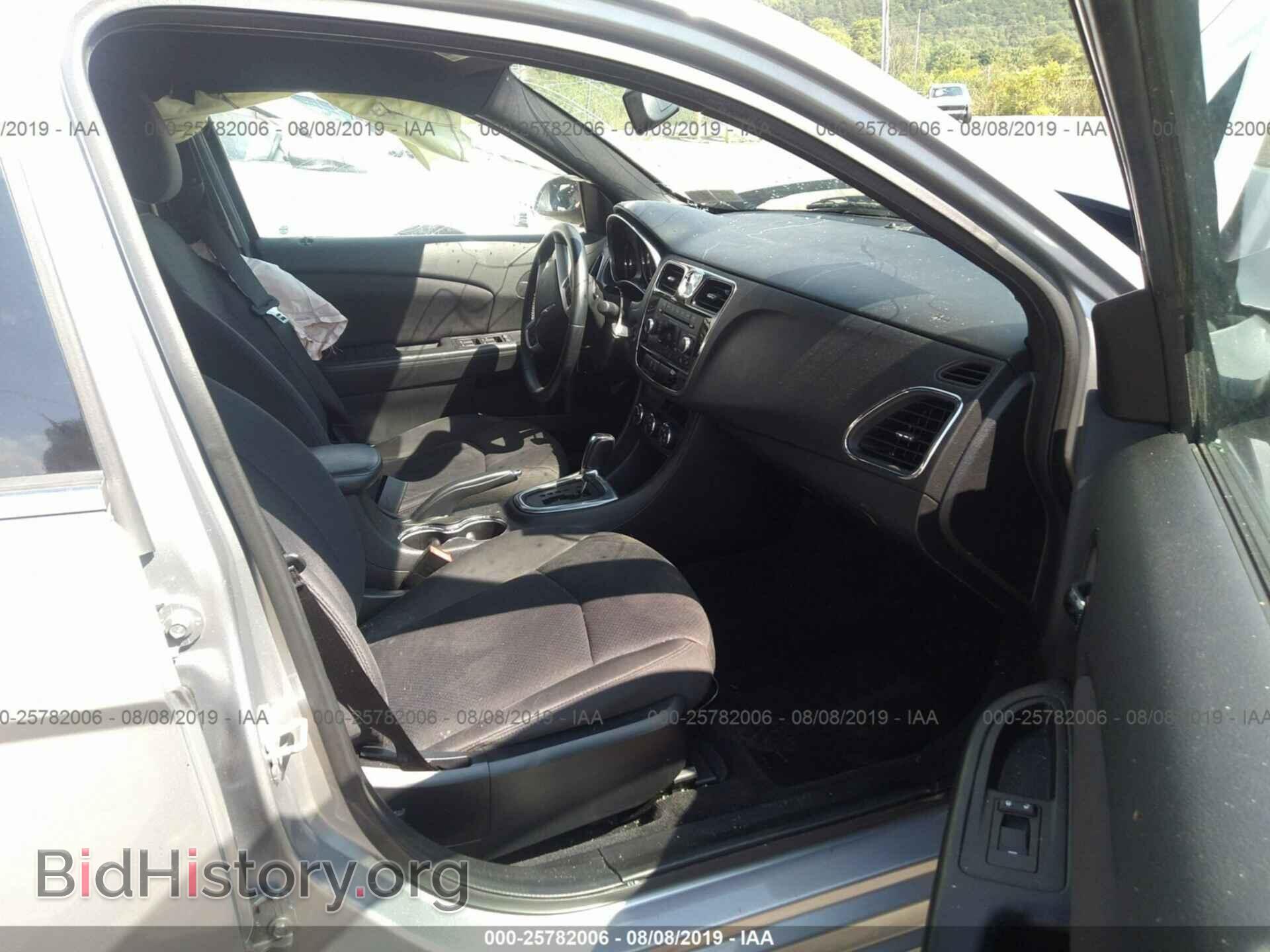 2013 CHRYSLER 200 - VIN: 1C3CCBBG4DN717864 - Photo 5