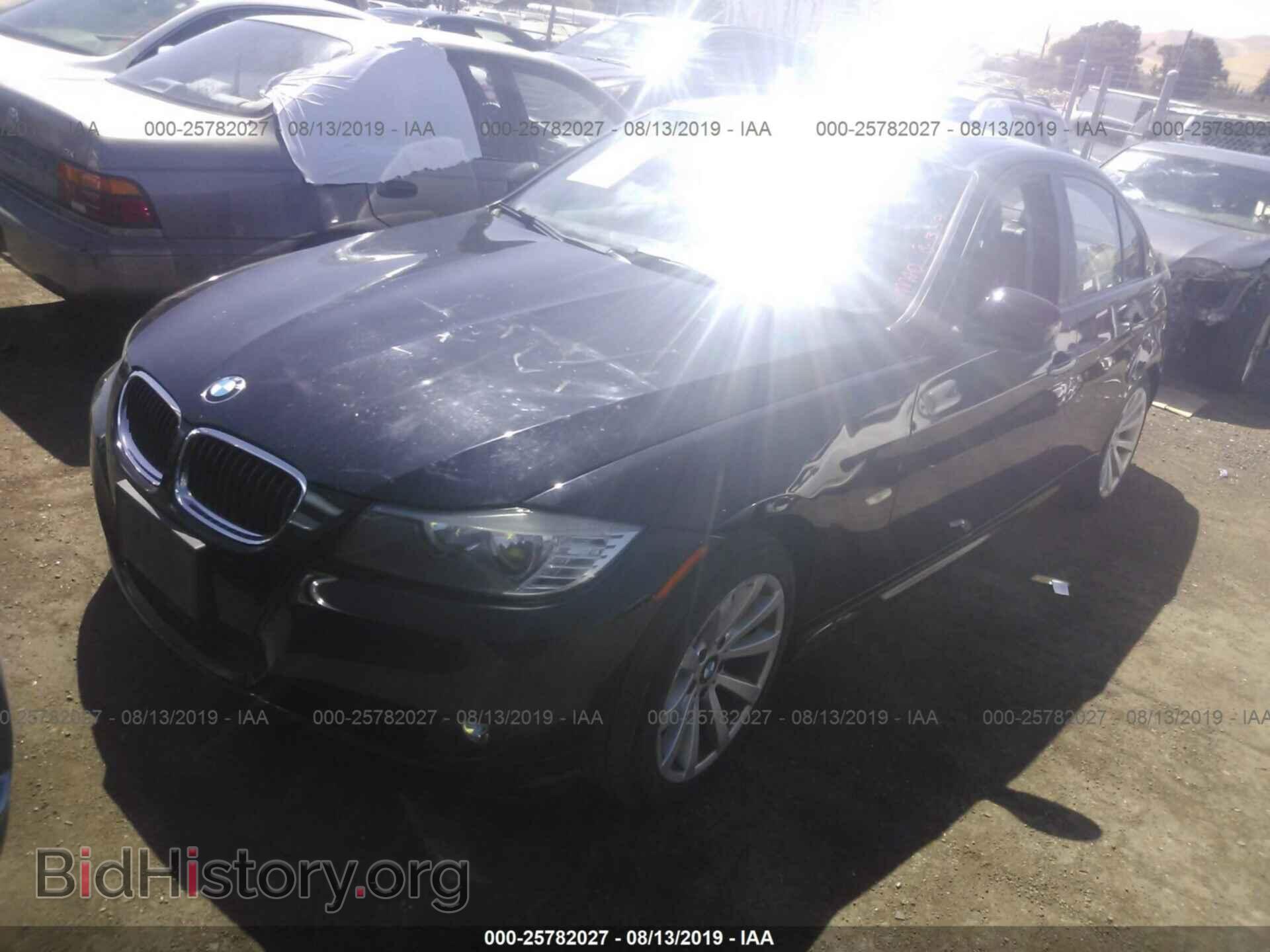 2011 BMW 328 - VIN: WBAPH5G55BNM77466 - Фото 2