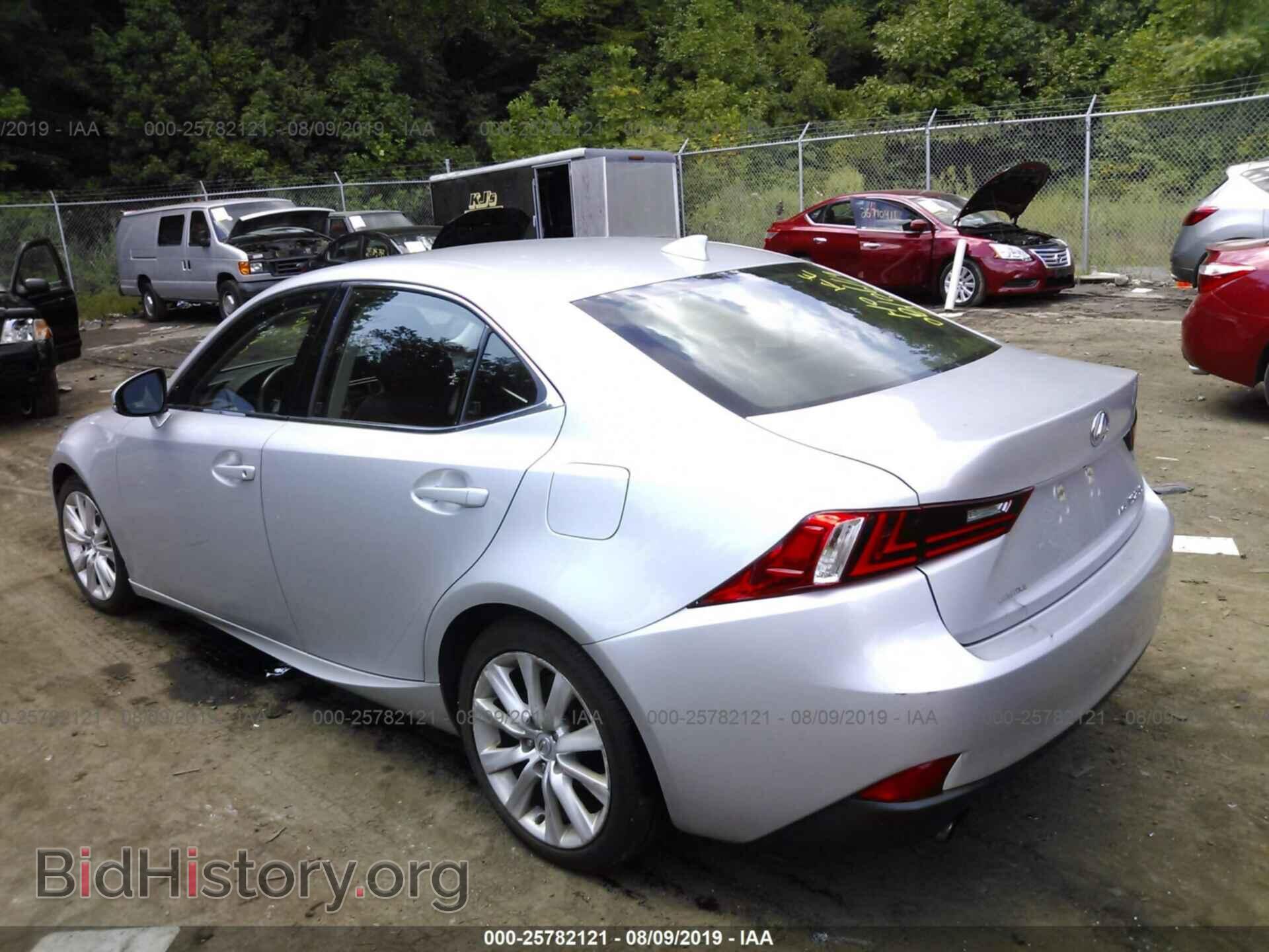 2014 LEXUS IS - VIN: JTHCF1D21E5002958 - Фото 3