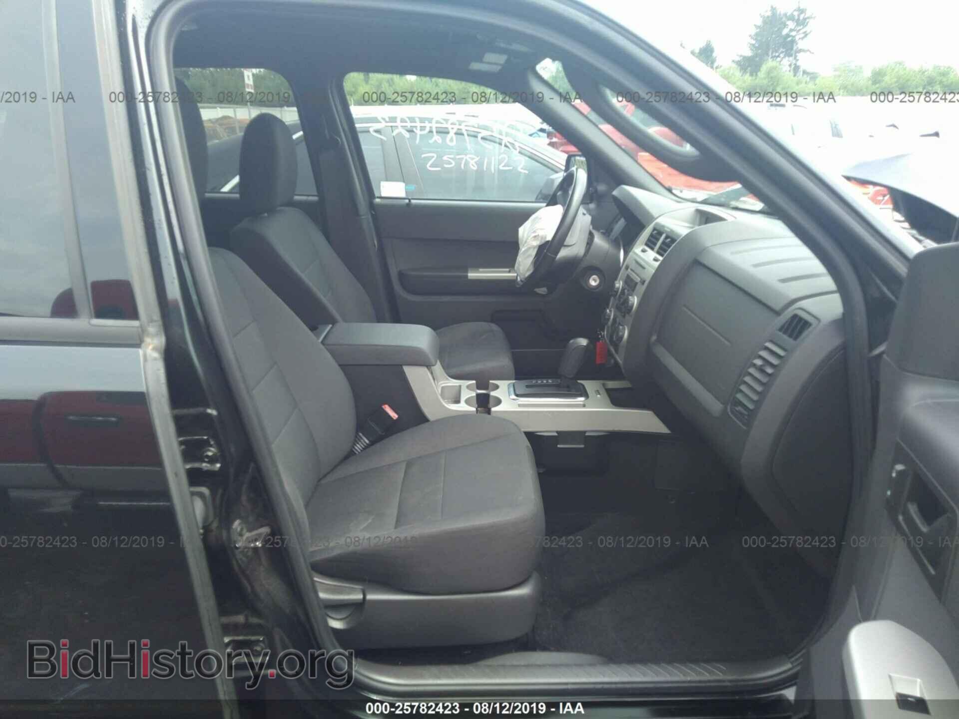 2011 FORD ESCAPE - VIN: 1FMCU0D77BKA04980 - Фото 5
