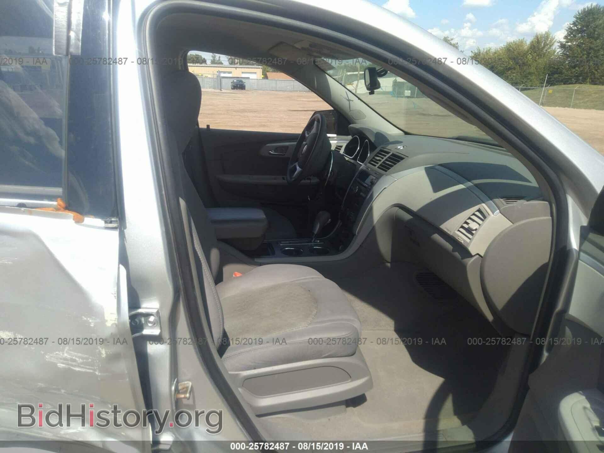 2009 CHEVROLET TRAVERSE - VIN: 1GNER13D89S175475 - Фото 5