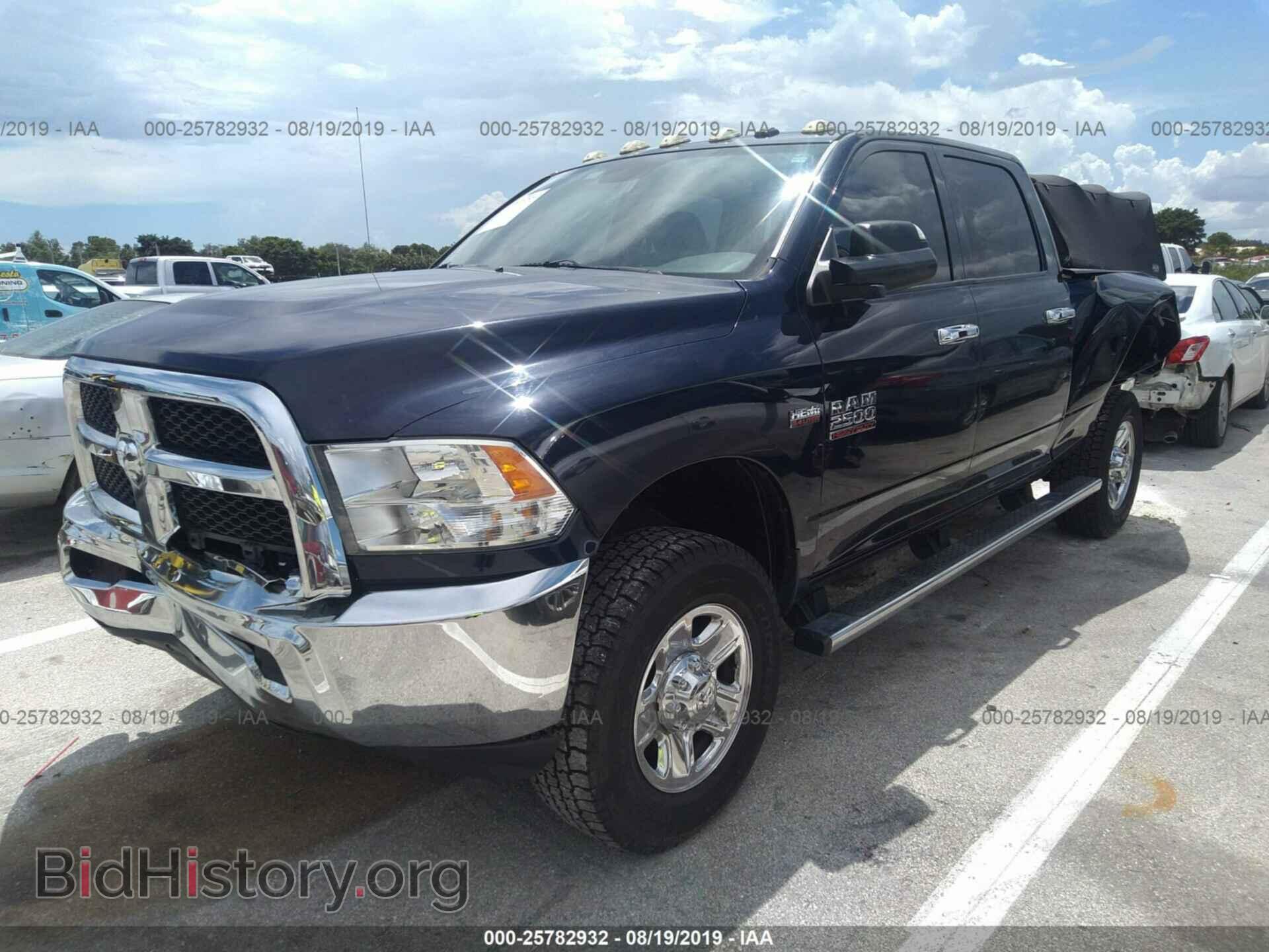2014 RAM 2500 - VIN: 3C6UR5CJ2EG272195 - Фото 2
