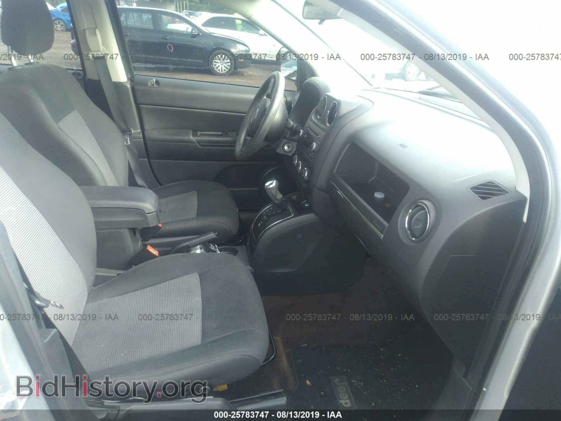 2013 JEEP COMPASS - VIN: 1C4NJCBAXDD272709 - Фото 5