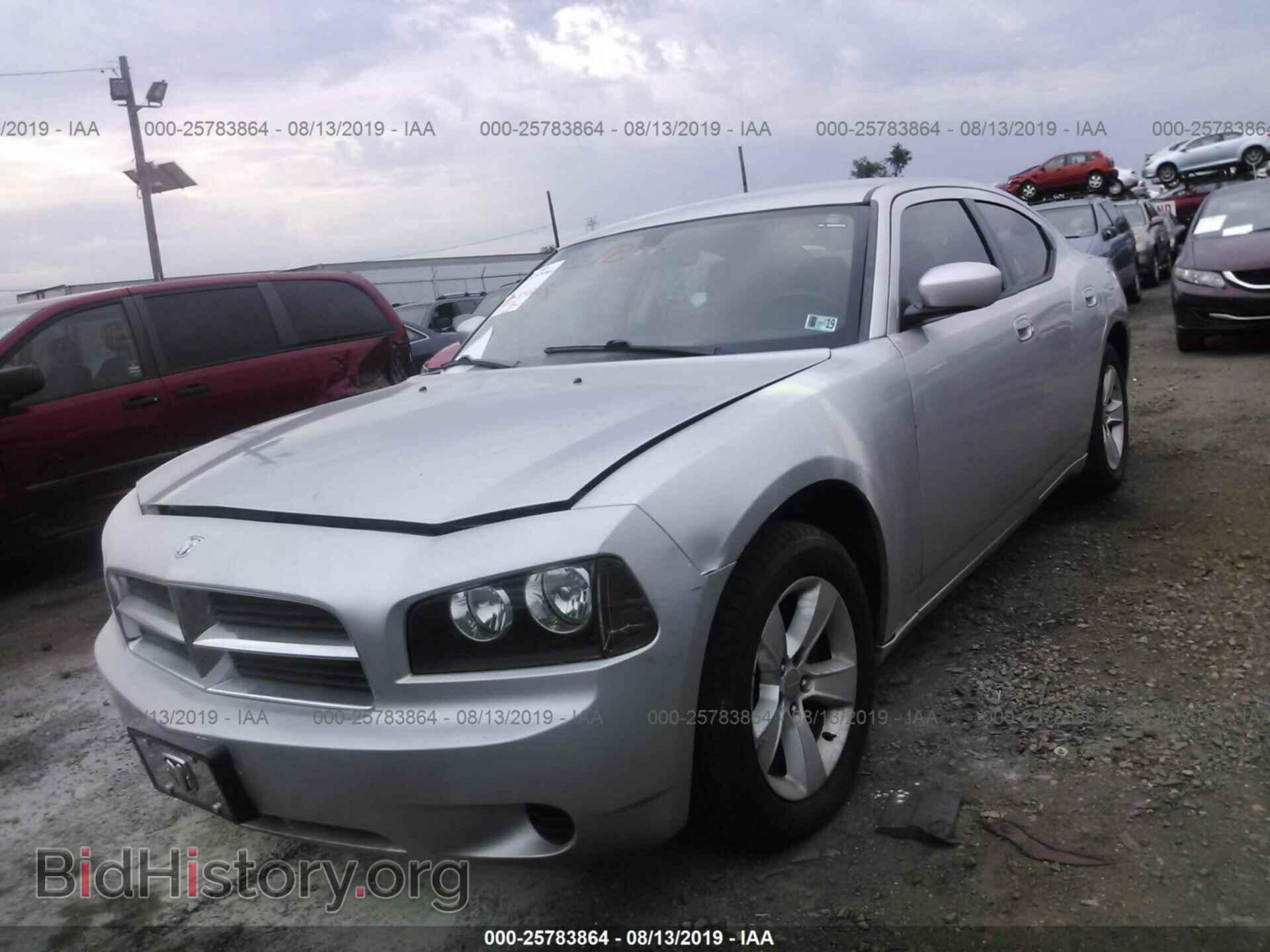 2010 DODGE CHARGER - VIN: 2B3CA4CD1AH147135 - Фото 2