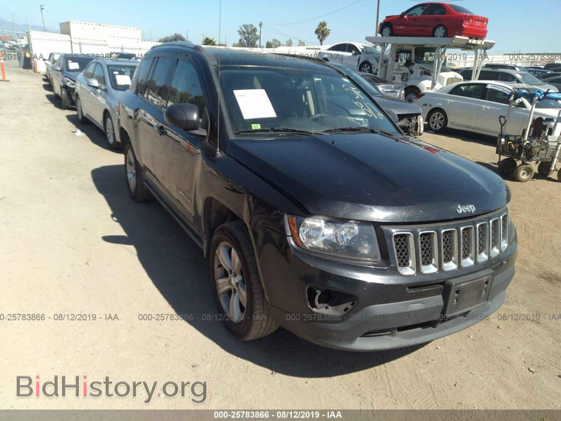 Photo 1C4NJCBA7ED602422 - JEEP COMPASS 2014
