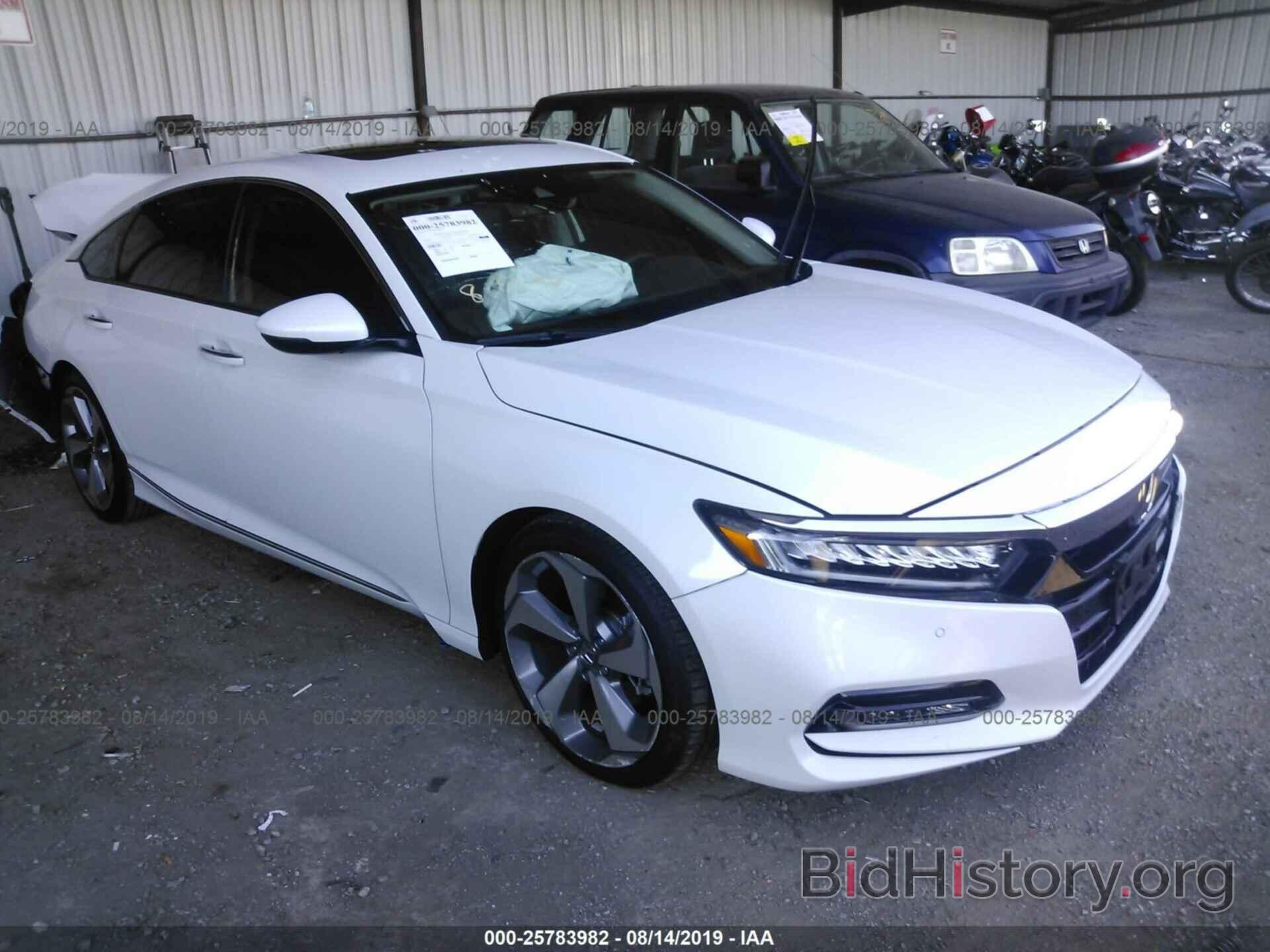 Photo 1HGCV1F92JA125606 - HONDA ACCORD 2018