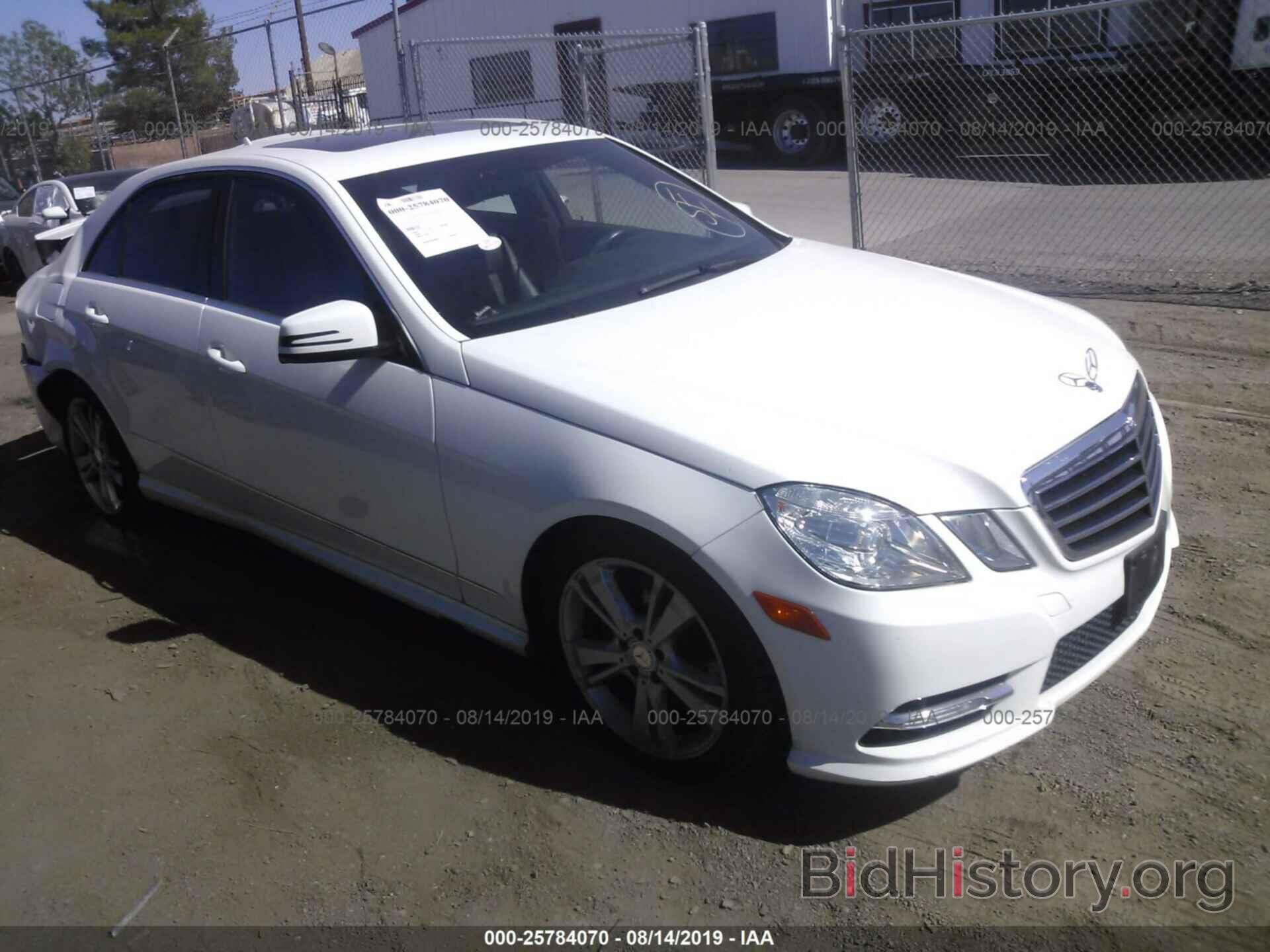 Photo WDDHF5KB9DA722764 - MERCEDES-BENZ E 2013