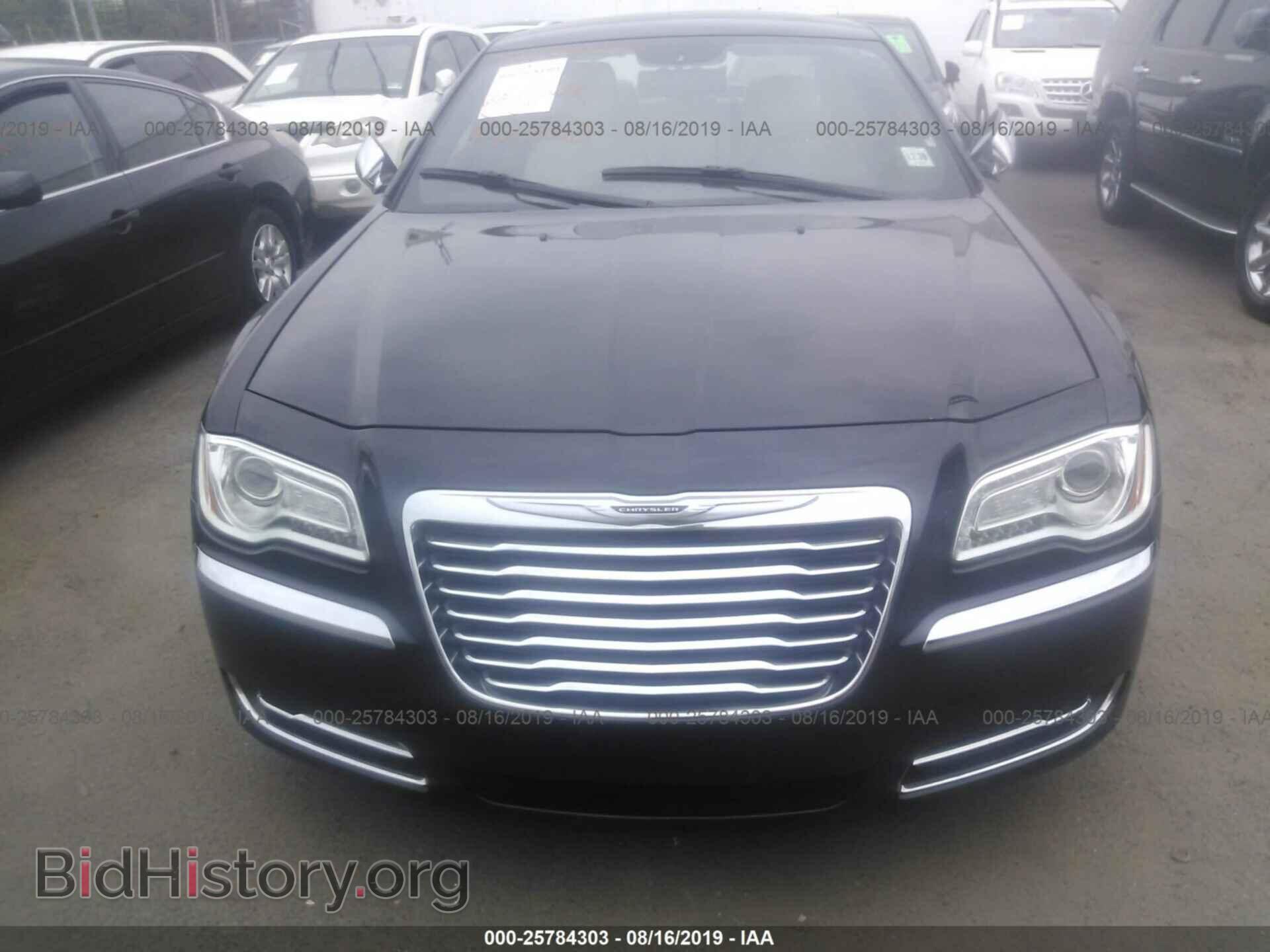 2014 CHRYSLER 300 - VIN: 2C3CCAAG8EH343376 - Фото 6