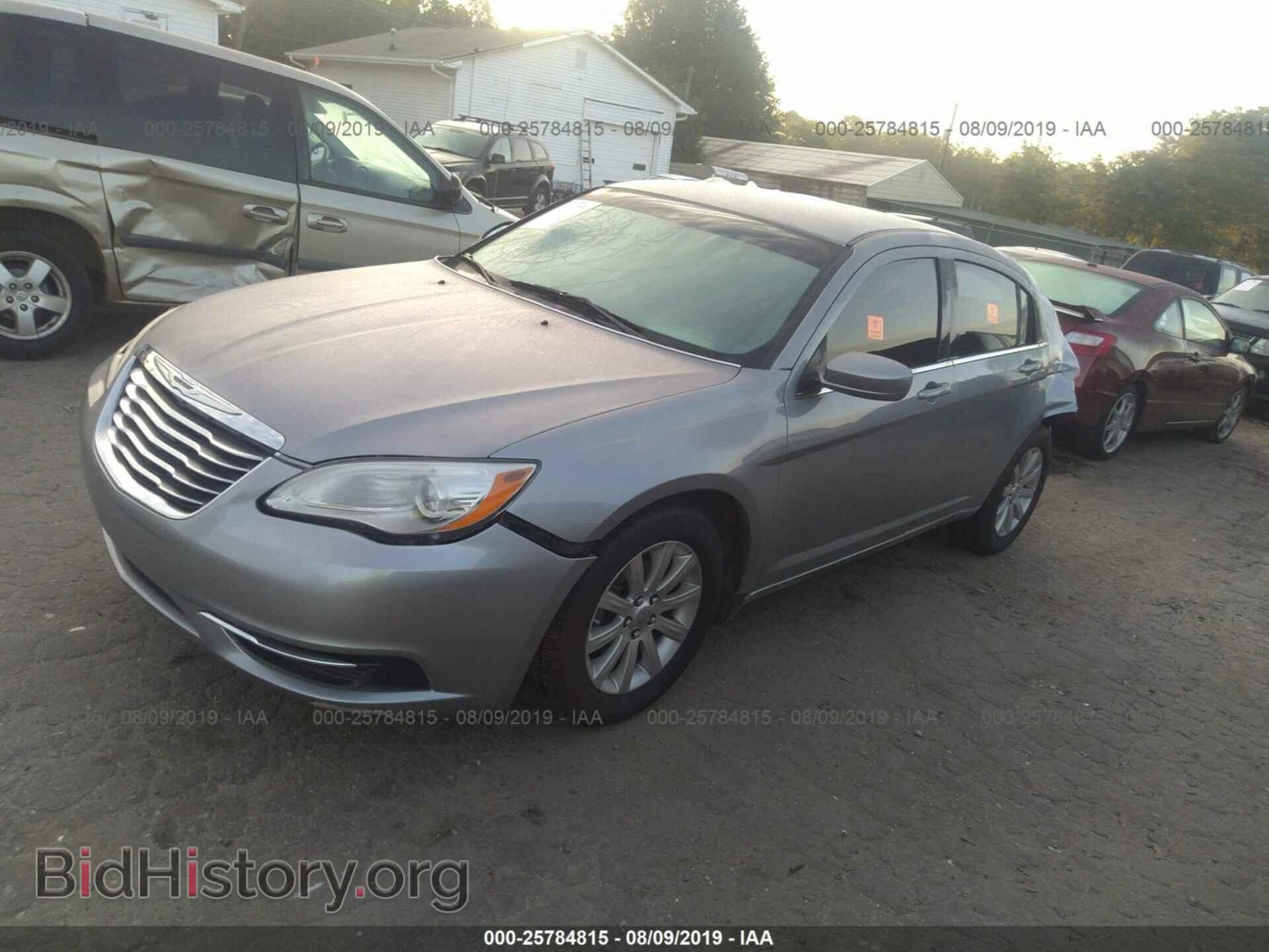 2013 CHRYSLER 200 - VIN: 1C3CCBBB9DN599993 - Photo 2