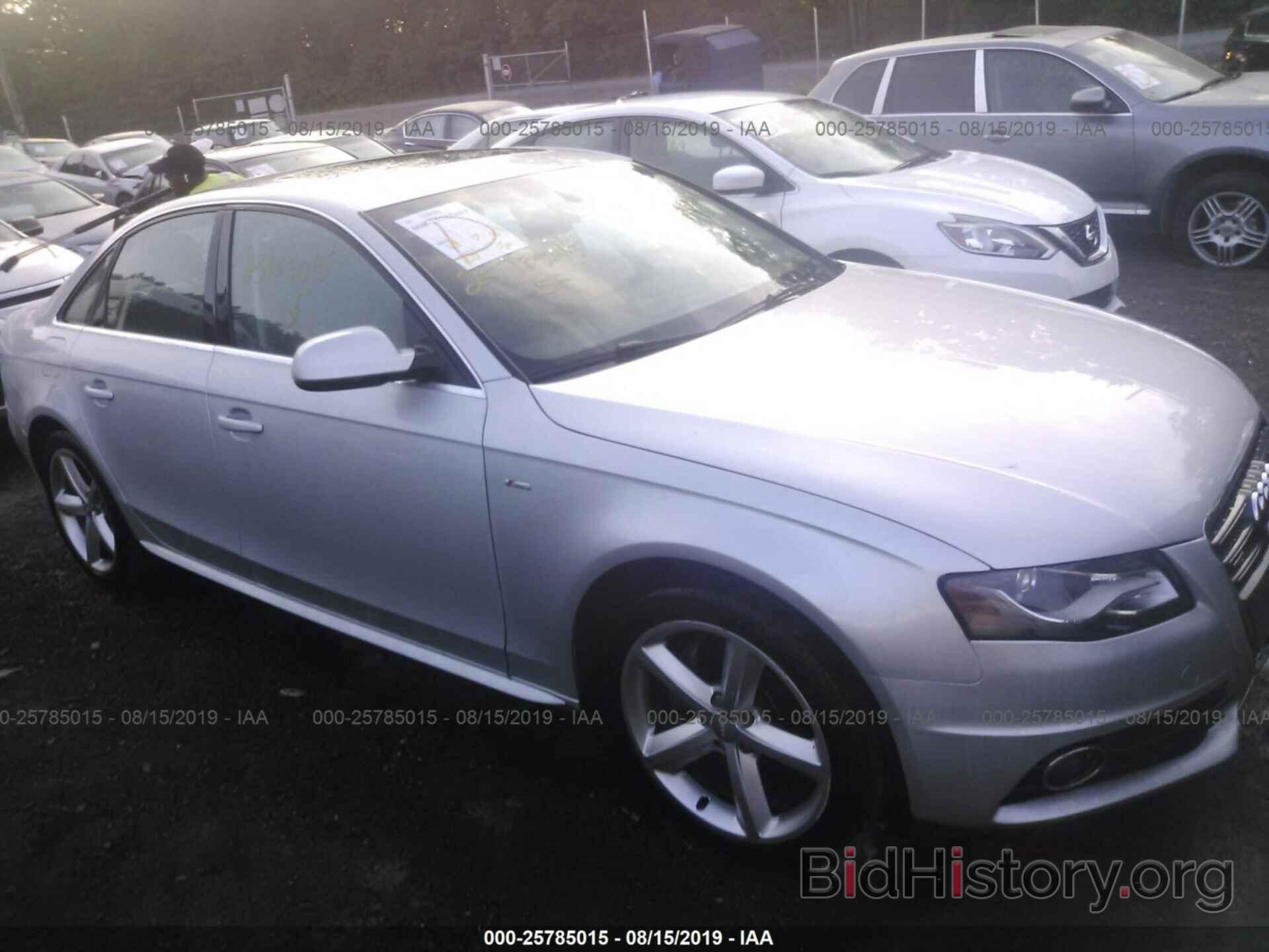 Photo WAUFFAFL0CN008135 - AUDI A4 2012