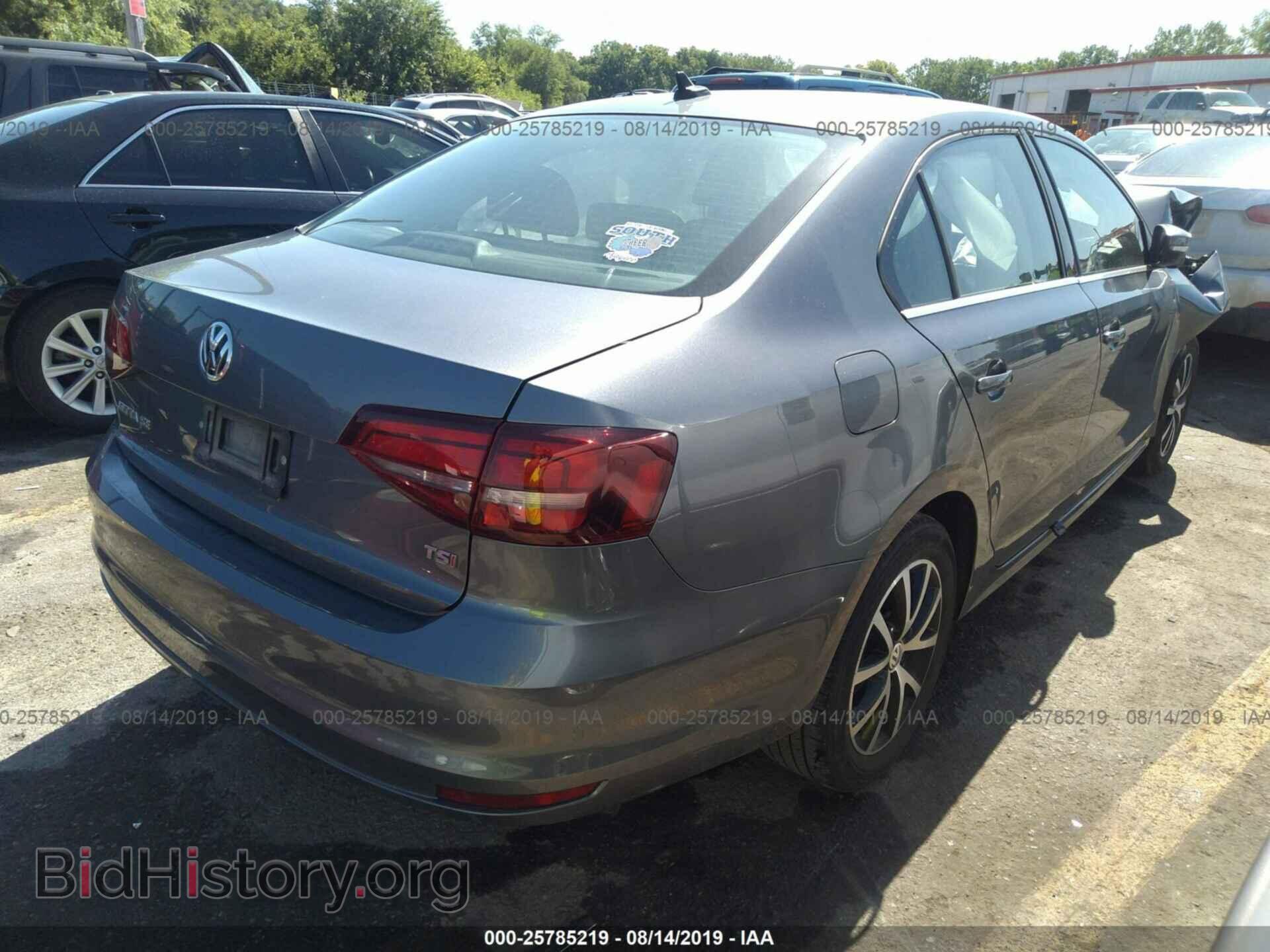 2017 VOLKSWAGEN JETTA - VIN: 3VWDB7AJ7HM415477 - Фото 4