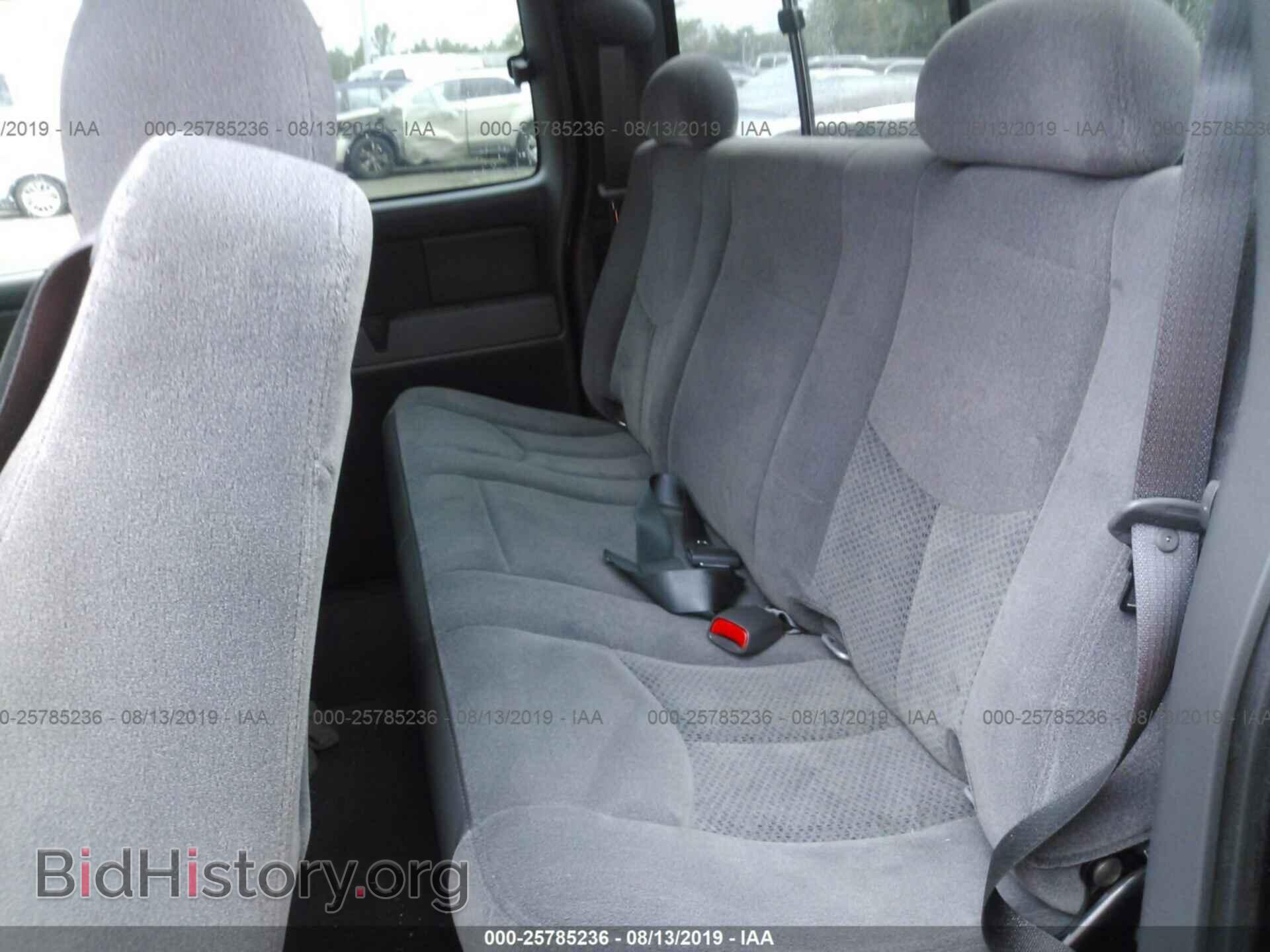 2005 CHEVROLET SILVERADO - VIN: 2GCEC19V051237150 - Photo 8