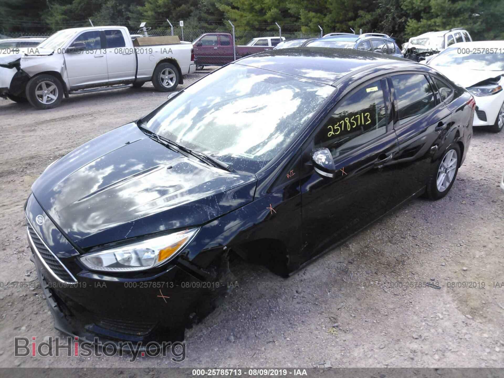 2017 FORD FOCUS - VIN: 1FADP3FE8HL302458 - Фото 2