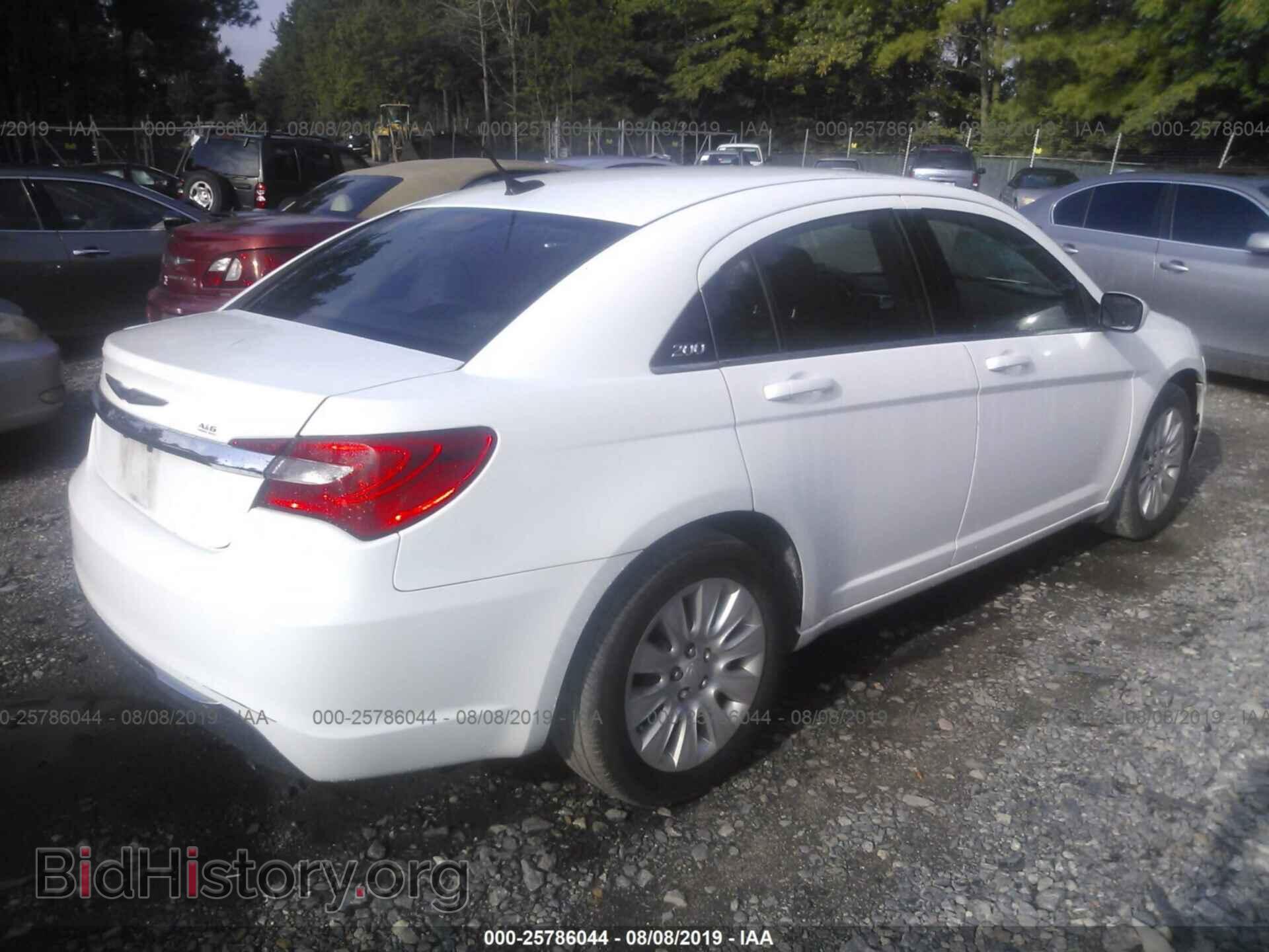 2013 CHRYSLER 200 - VIN: 1C3CCBAB8DN641720 - Photo 4