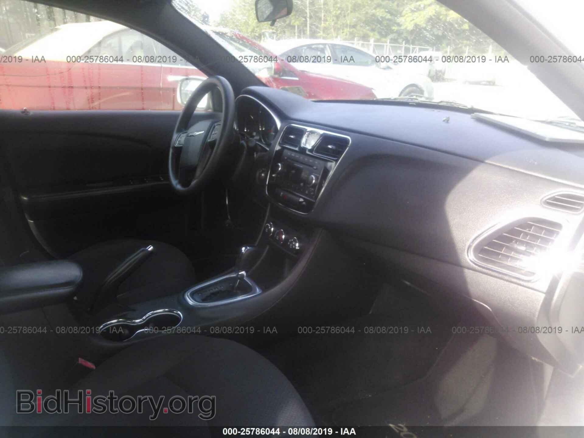 2013 CHRYSLER 200 - VIN: 1C3CCBAB8DN641720 - Photo 5
