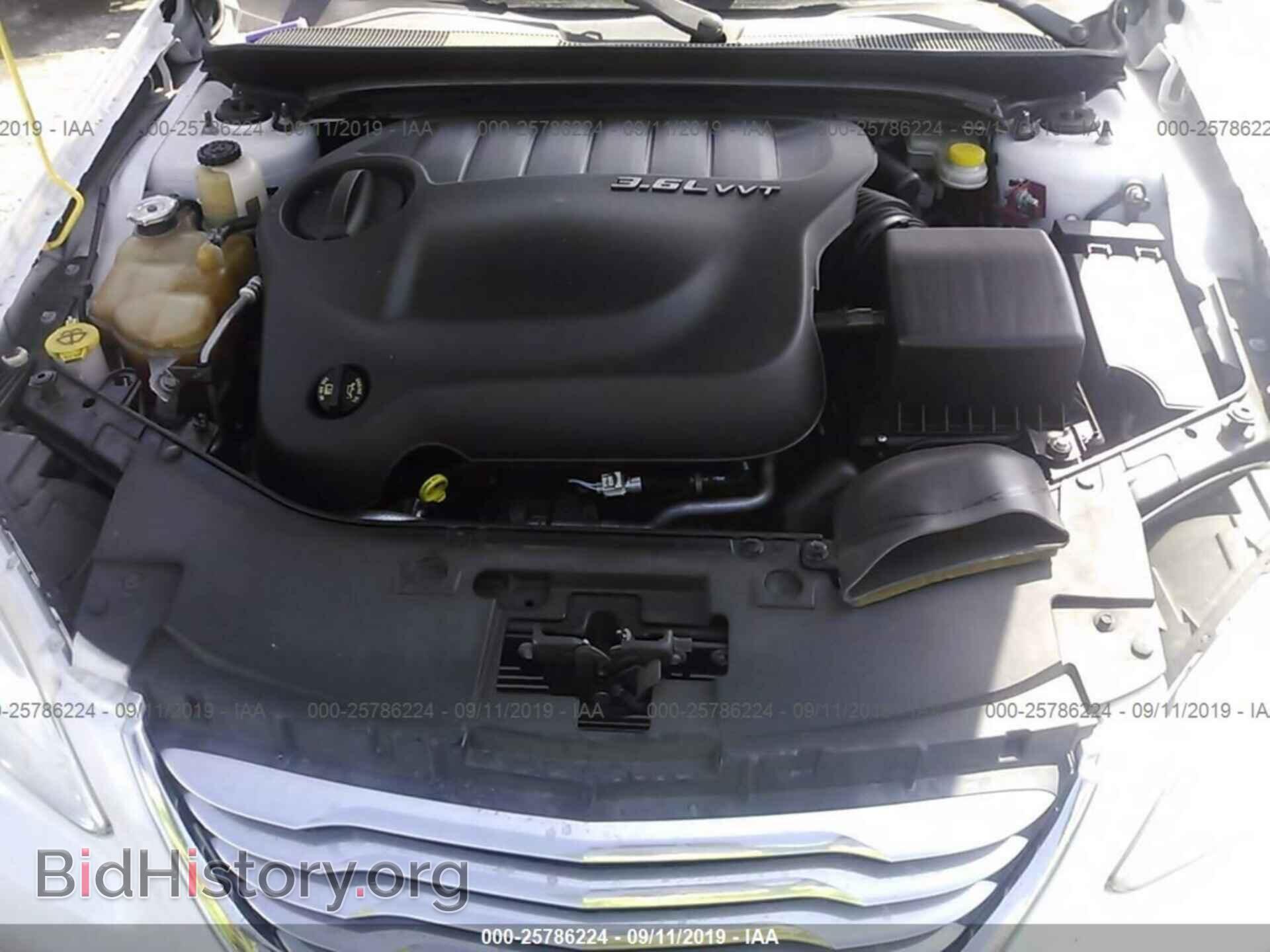 2011 CHRYSLER 200 - VIN: 1C3BC1FG2BN548330 - Photo 10