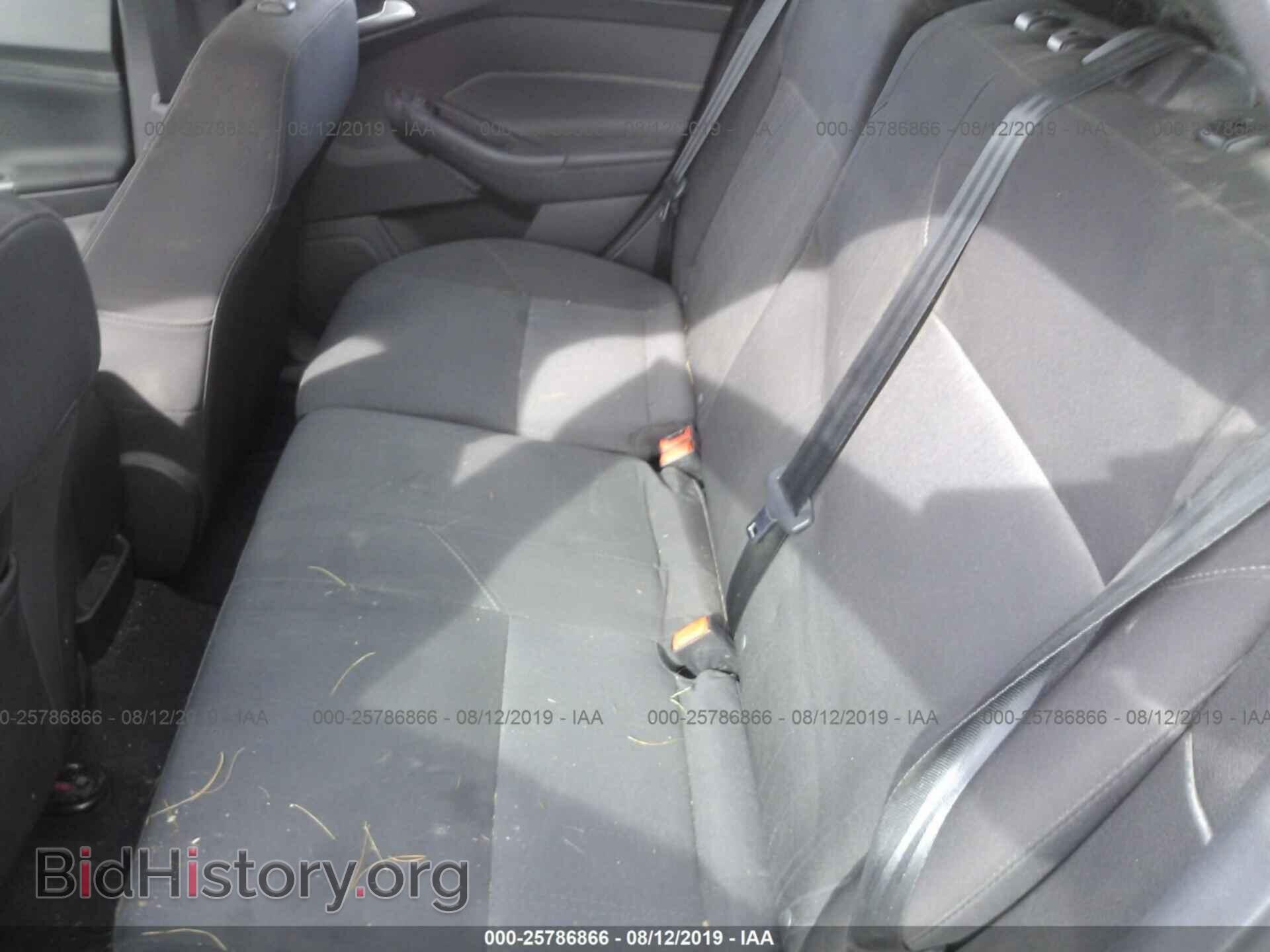 2017 FORD FOCUS - VIN: 1FADP3K2XHL240394 - Фото 8