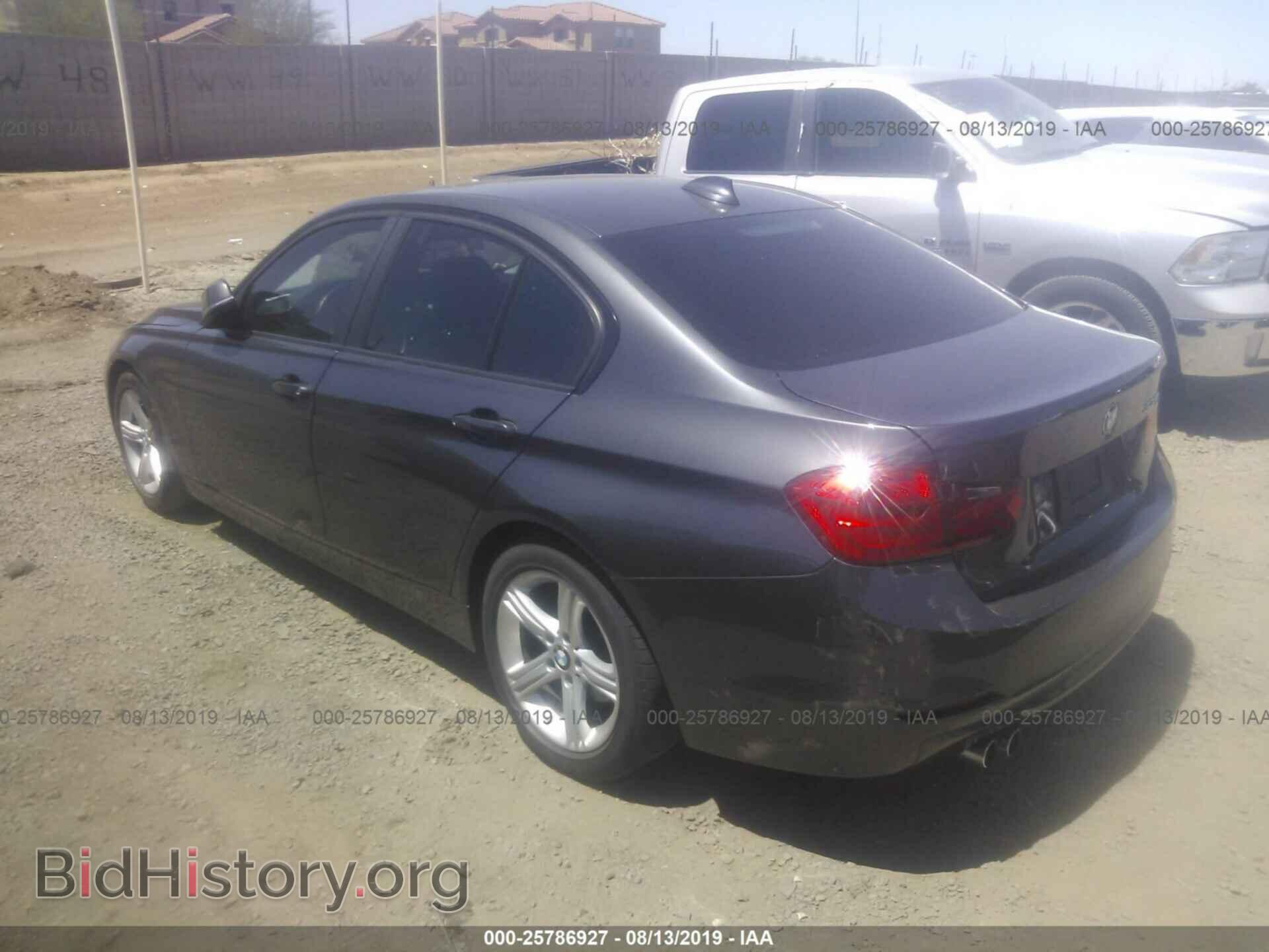 2013 BMW 328 - VIN: WBA3A5C59DF602099 - Photo 3