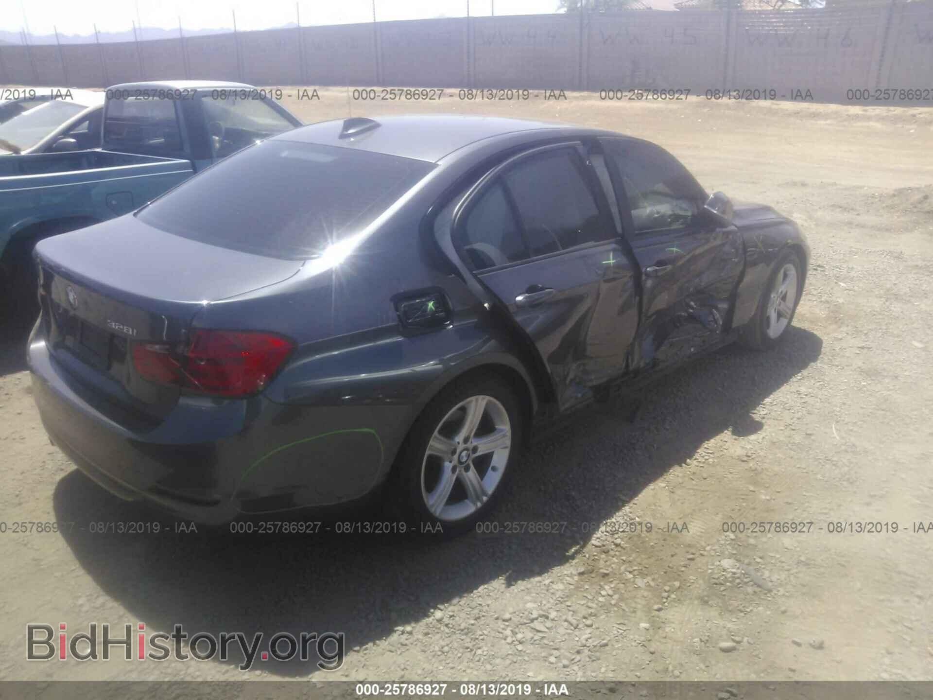 2013 BMW 328 - VIN: WBA3A5C59DF602099 - Photo 4