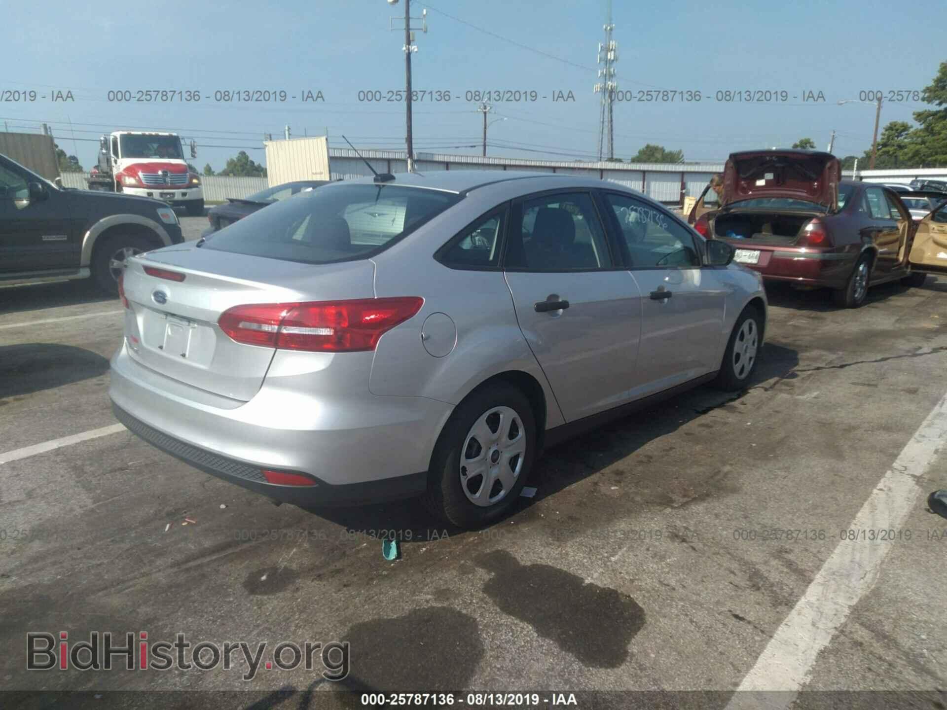 2017 FORD FOCUS - VIN: 1FADP3E25HL294293 - Фото 4
