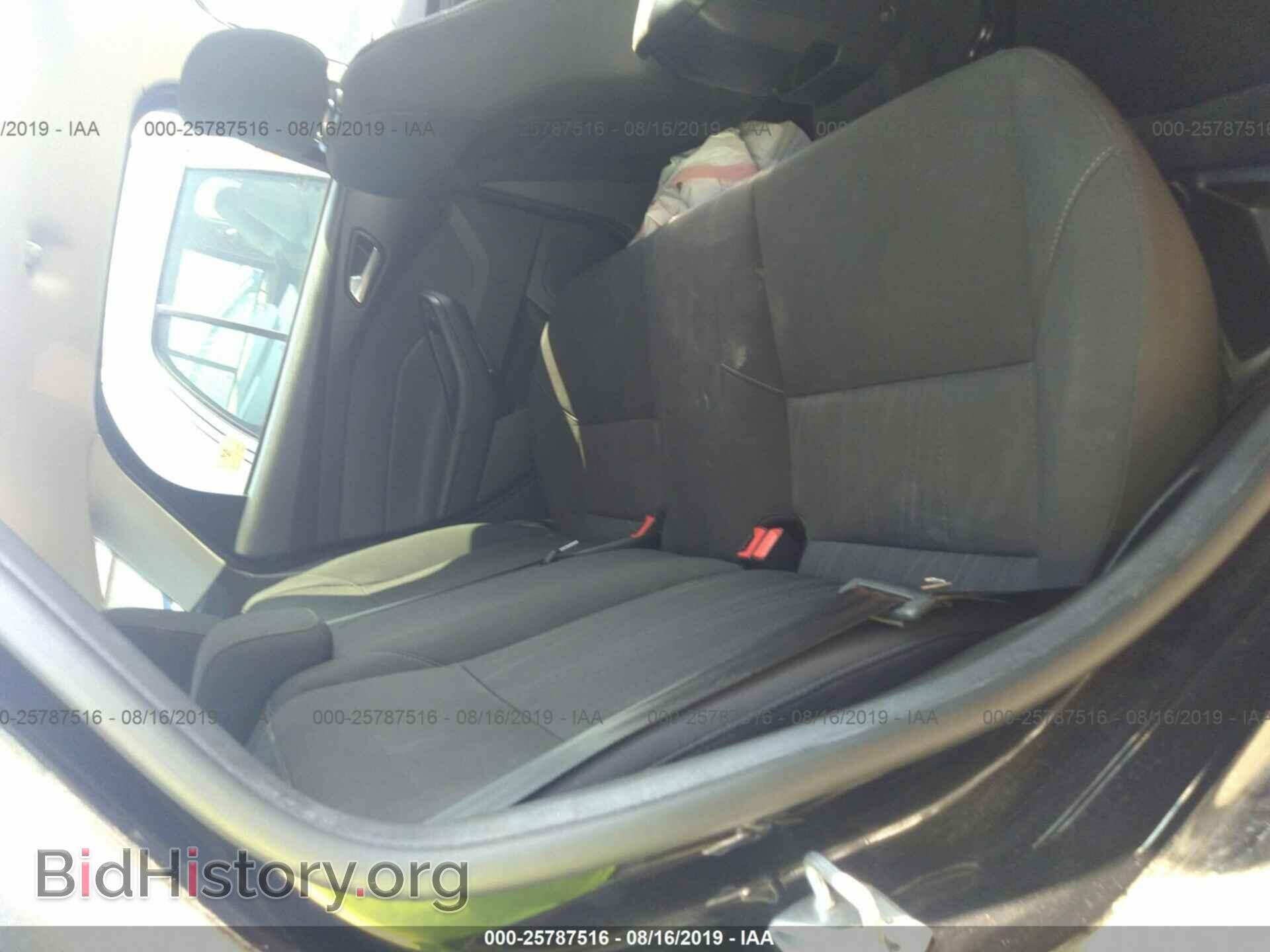 2016 FORD FOCUS - VIN: 1FADP3F27GL404385 - Фото 8