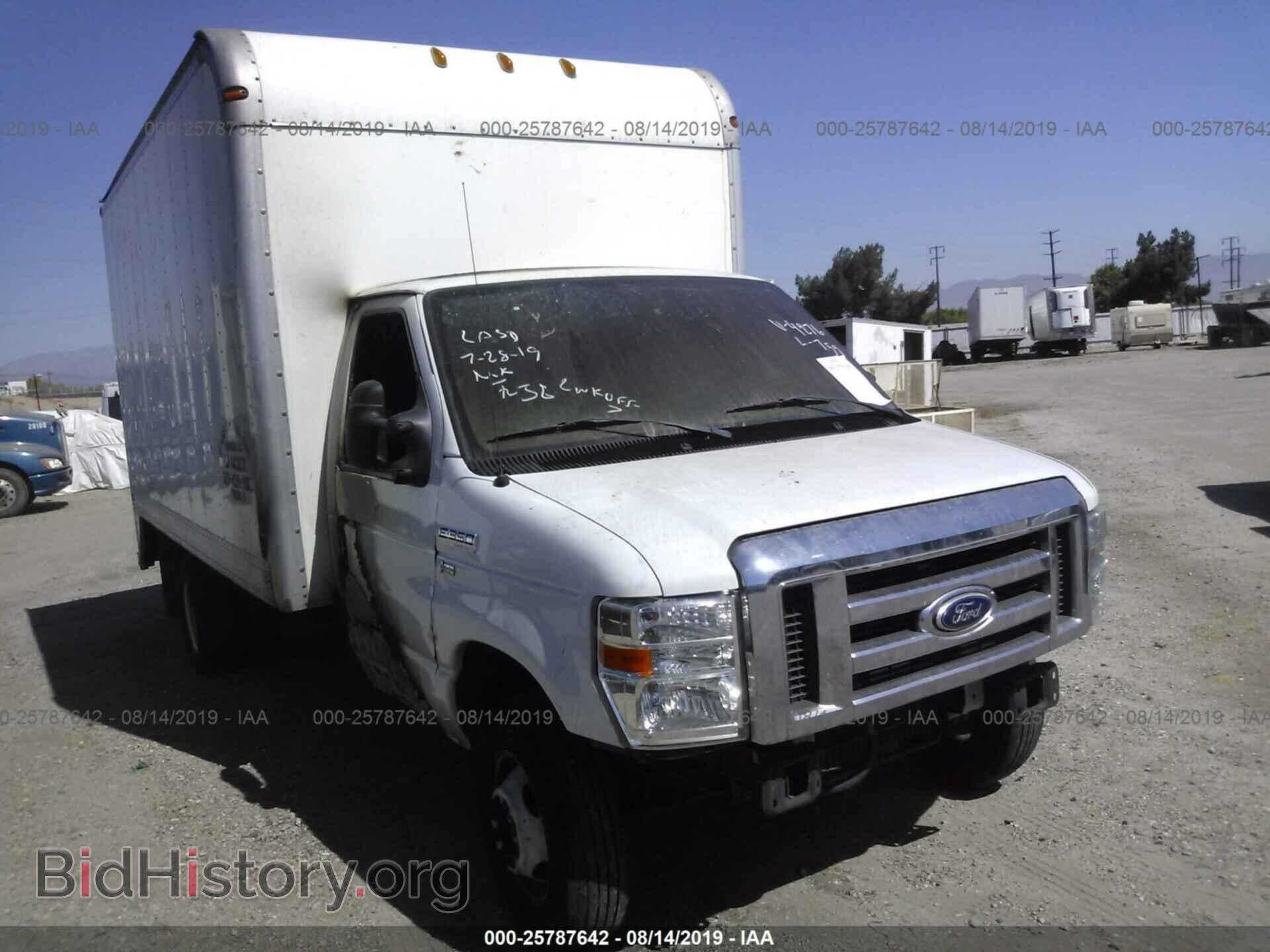 Фотография 1FDWE3FL5FDA14276 - FORD ECONOLINE 2015