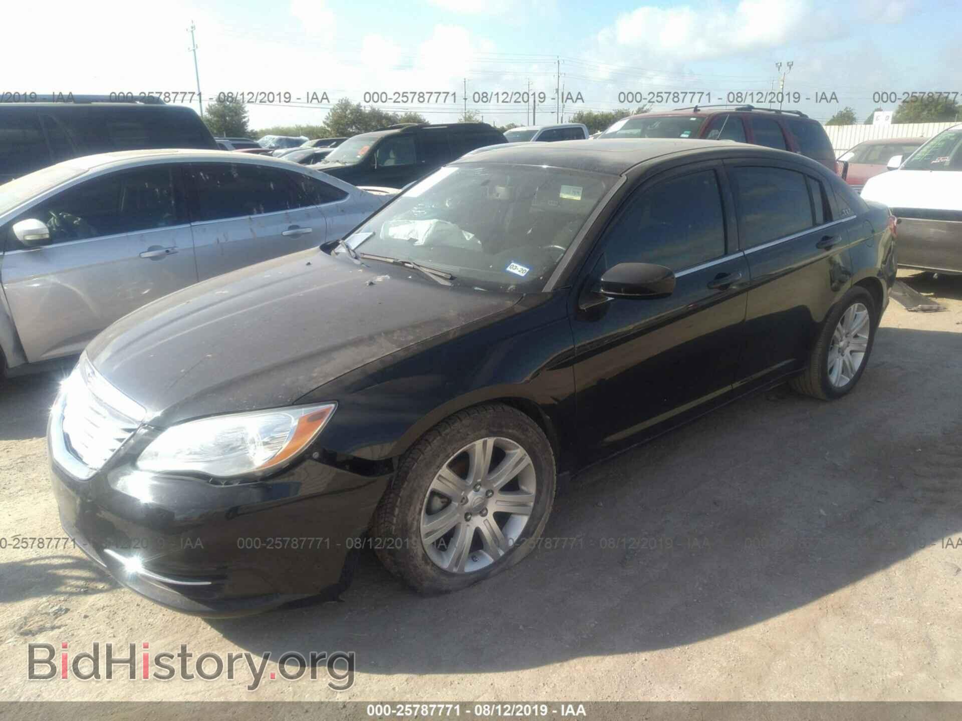 2012 CHRYSLER 200 - VIN: 1C3CCBBB1CN230267 - Photo 2