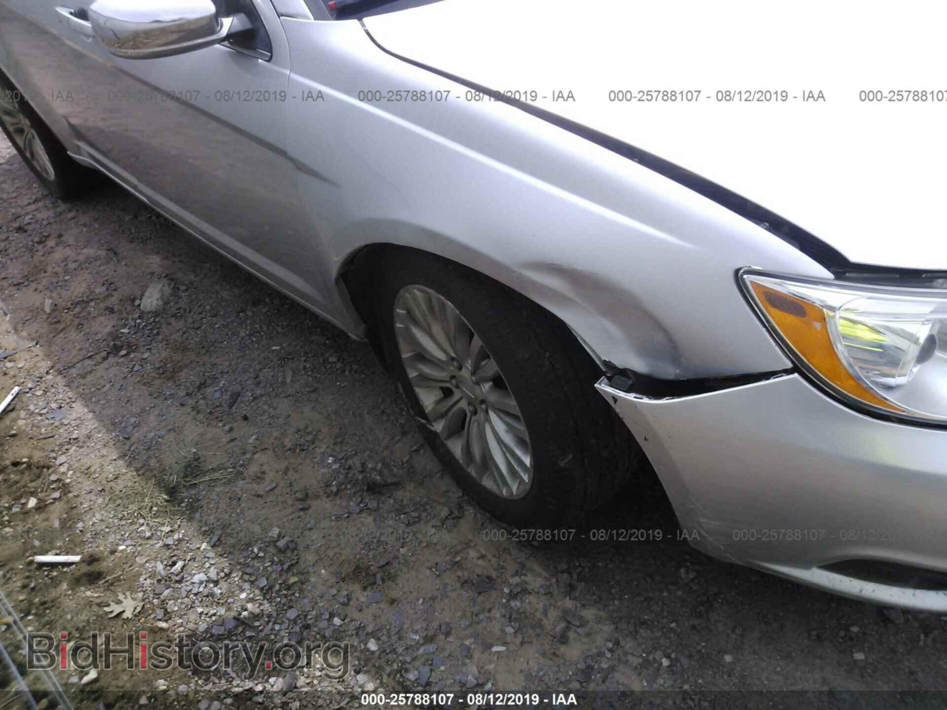 2011 CHRYSLER 200 - VIN: 1C3BC2FB4BN581615 - Photo 6