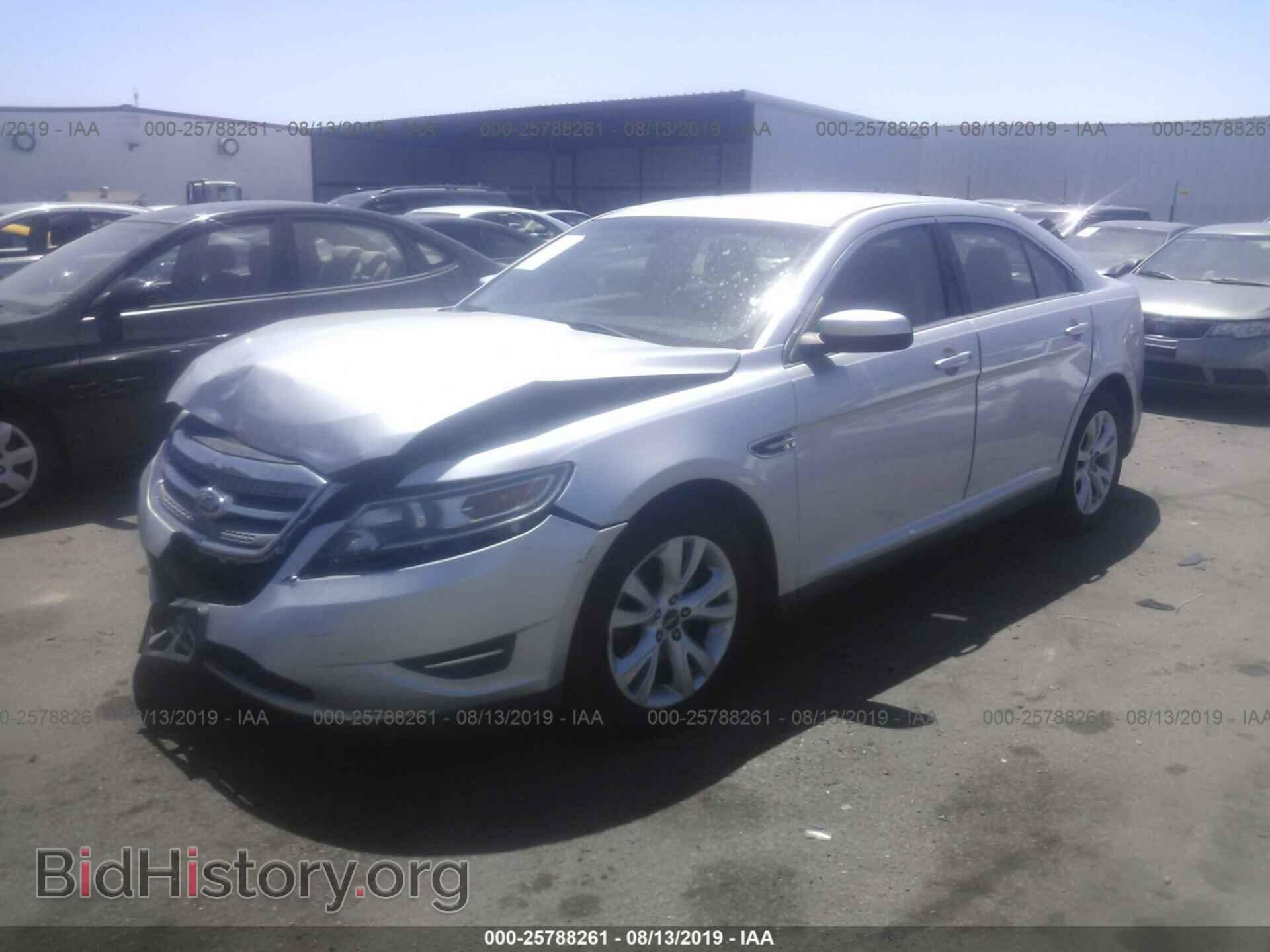 2011 FORD TAURUS - VIN: 1FAHP2EW1BG183755 - Photo 2