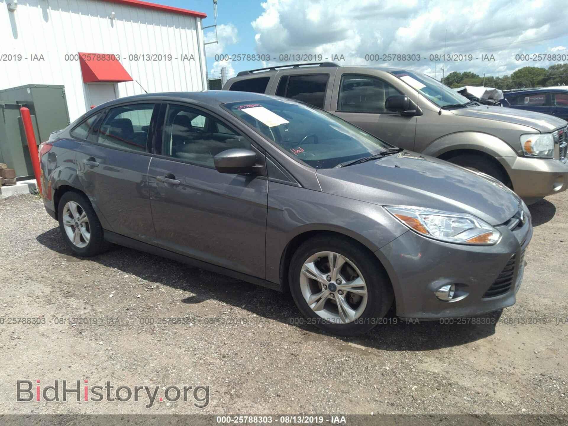 Photo 1FAHP3F21CL236061 - FORD FOCUS 2012