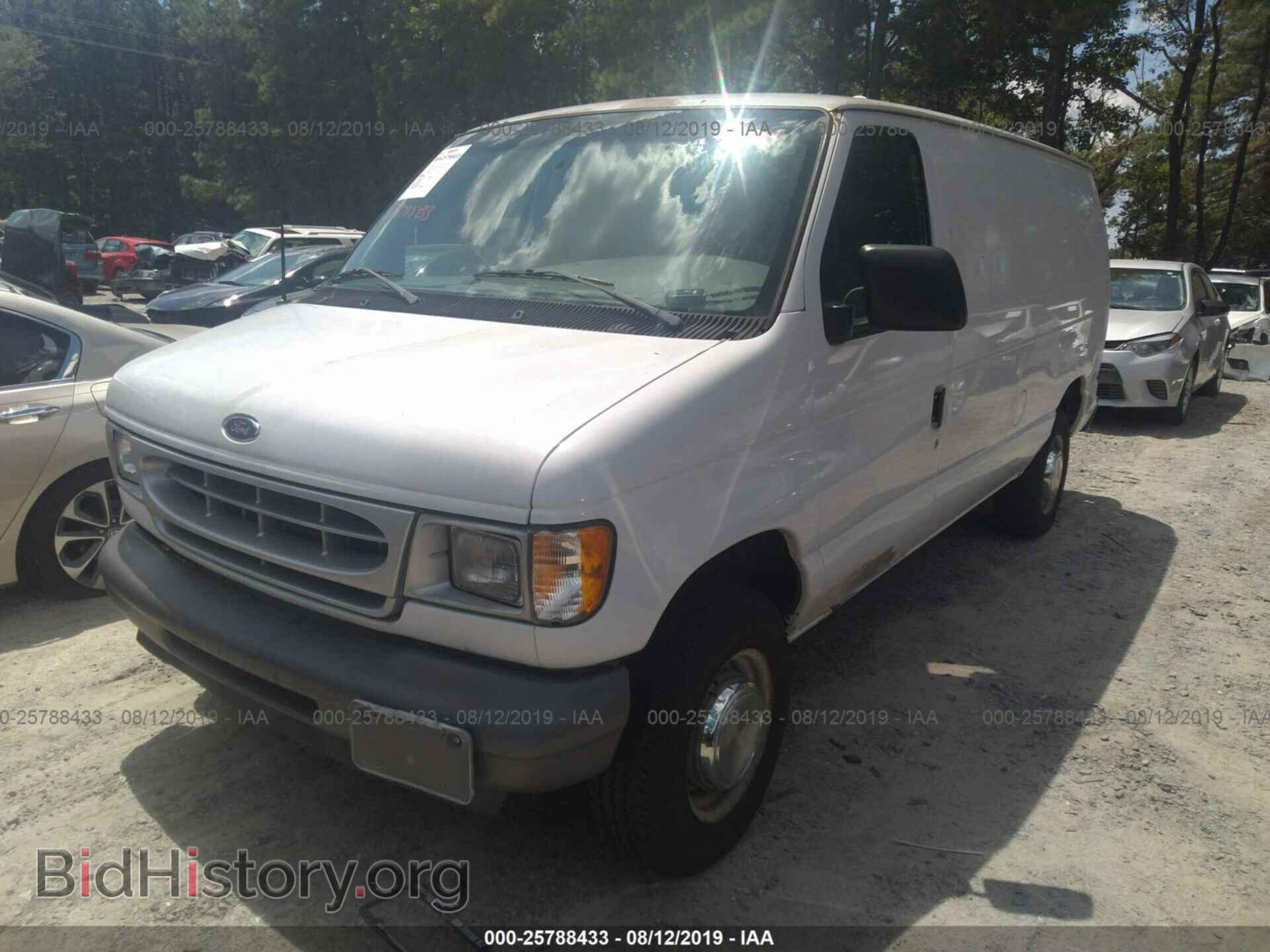 2002 FORD ECONOLINE - VIN: 1FTNE242X2HA75596 - Фото 2
