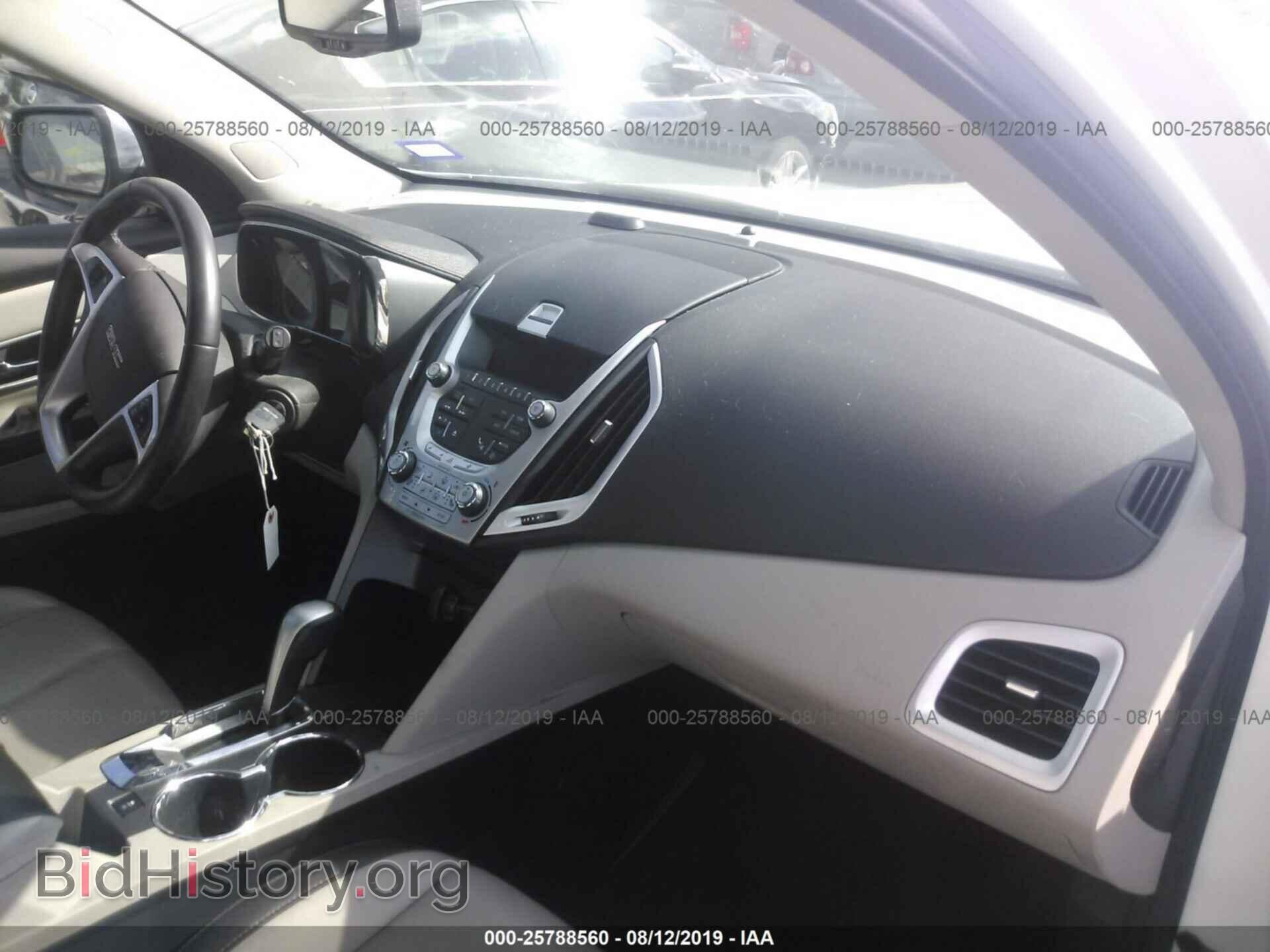 2011 GMC TERRAIN - VIN: 2CTALUEC1B6235303 - Photo 5