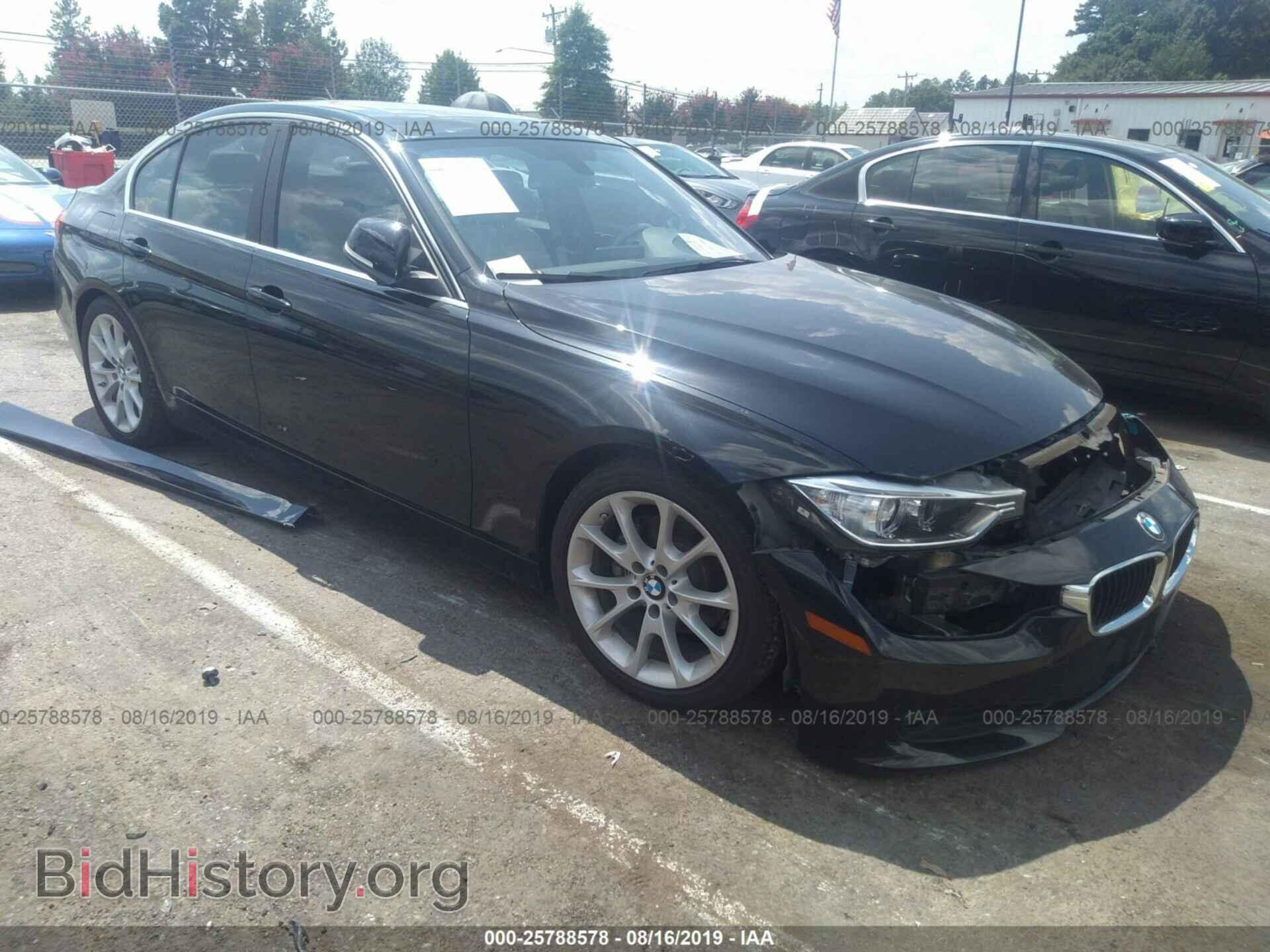 Photo WBA3B1G52FNT06690 - BMW 320 2015