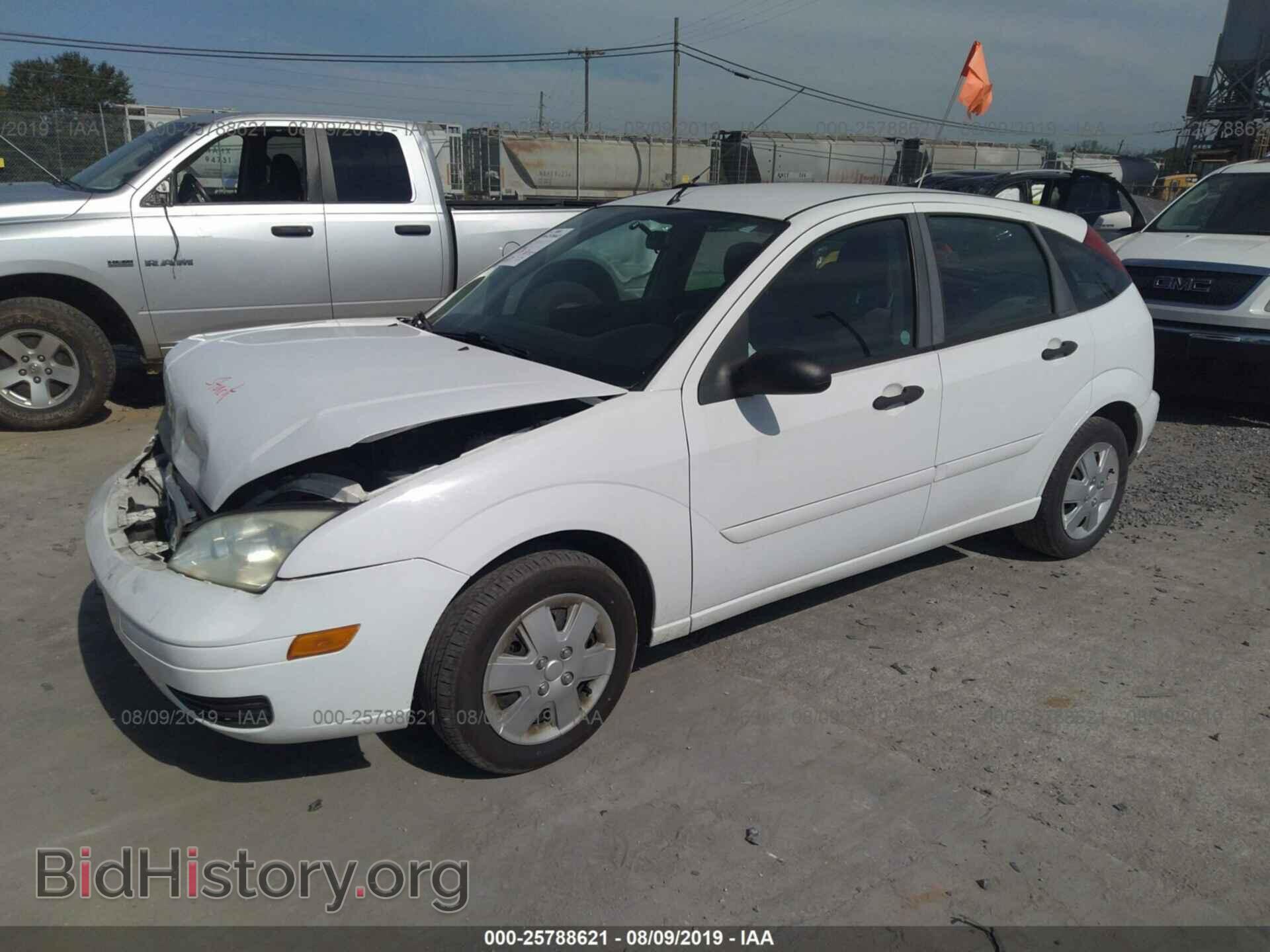 2007 FORD FOCUS - VIN: 1FAFP37N87W194962 - Фото 2